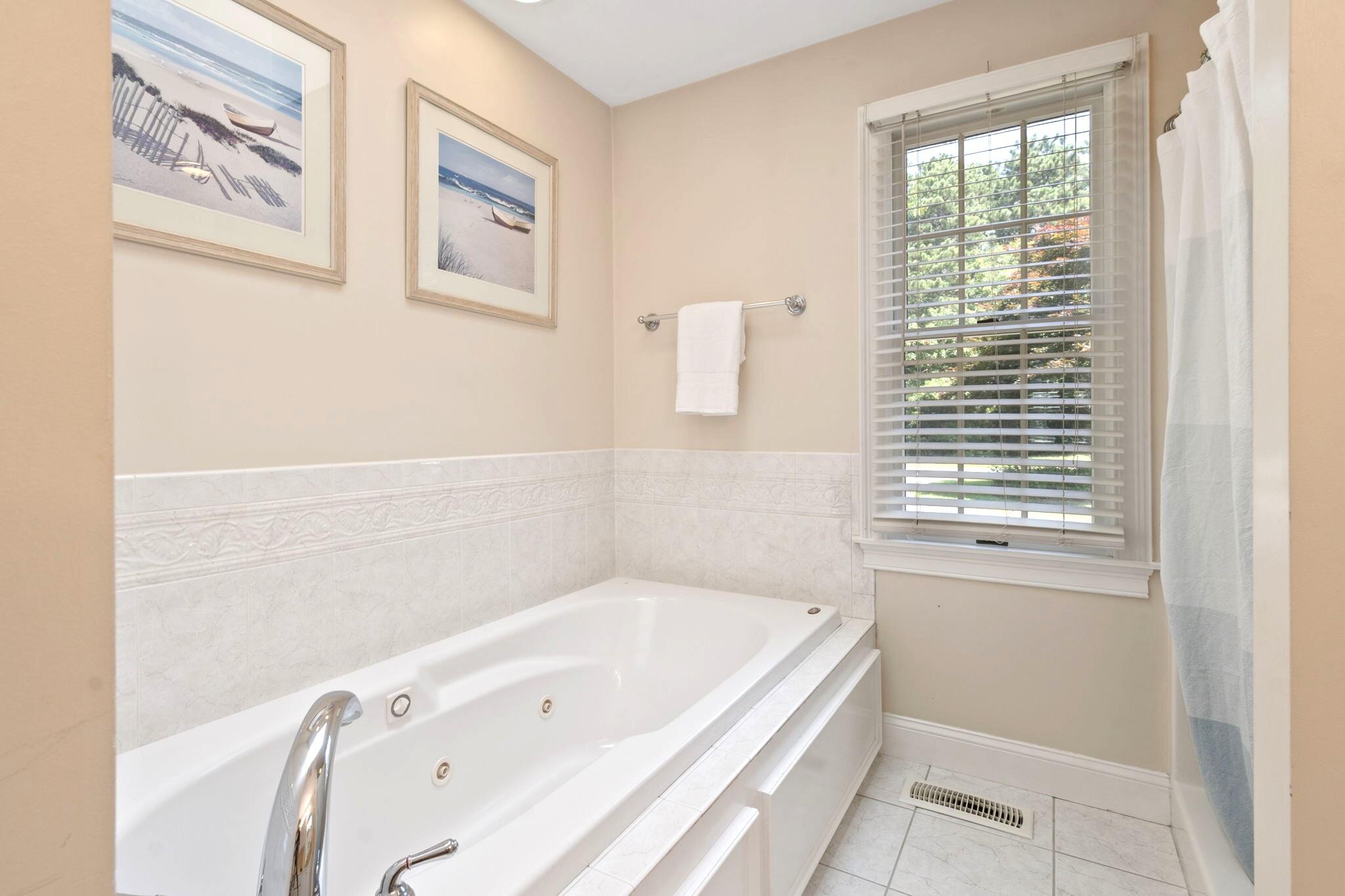 39 Forest Hills Road