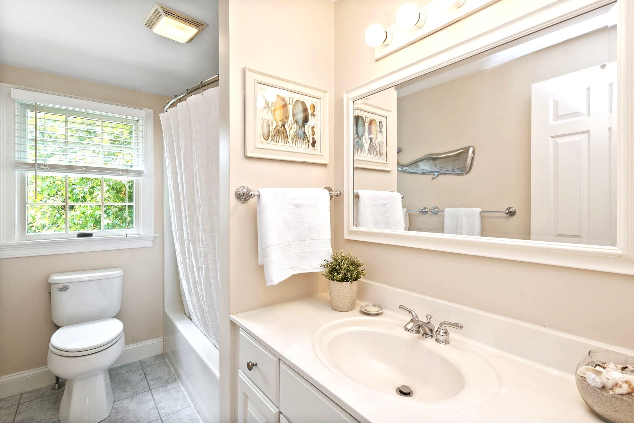 39 Forest Hills Road