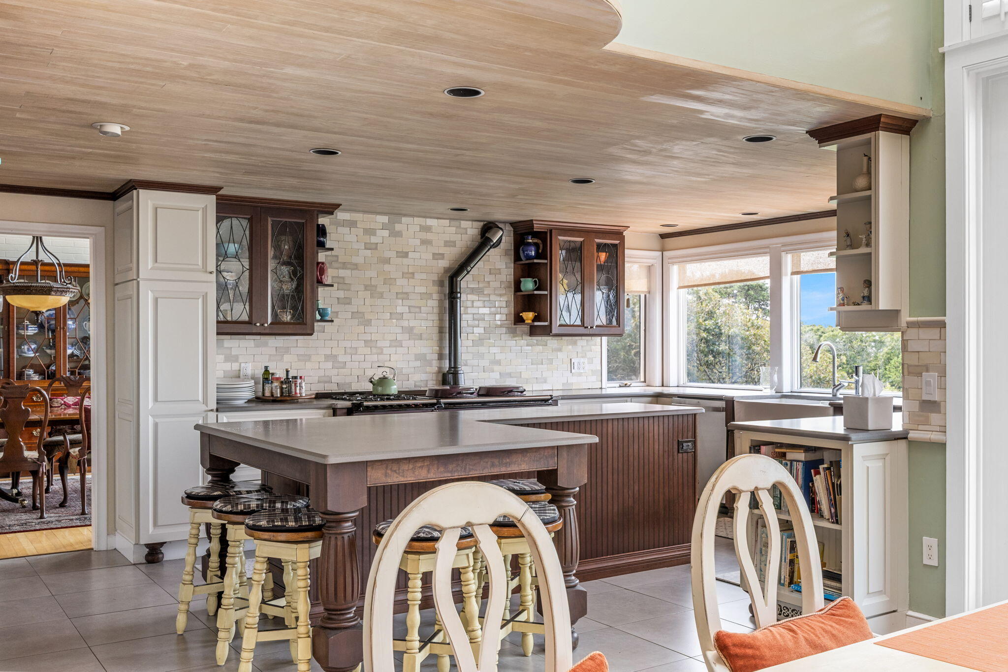 127 Wapoos Trail