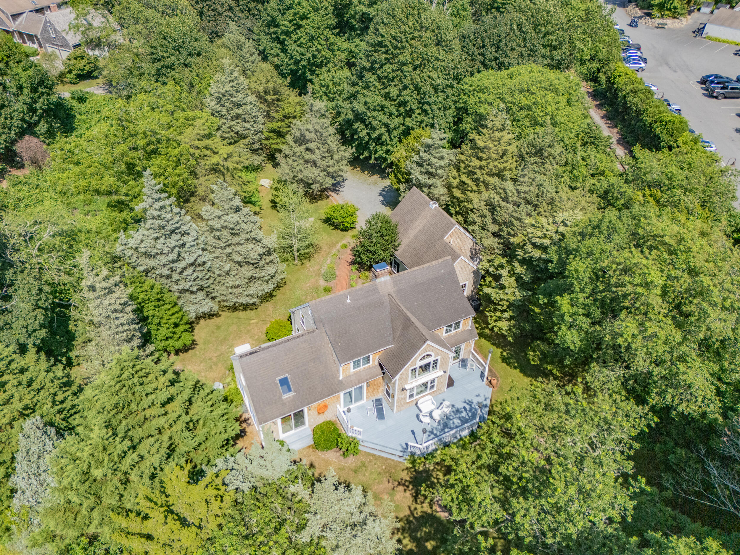 4323 Main Street