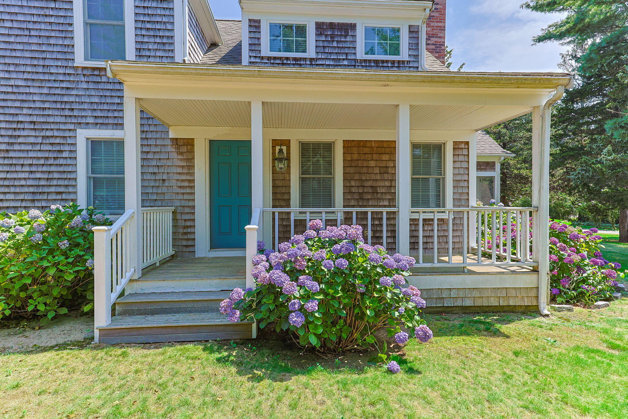 11 Cedar Land Road