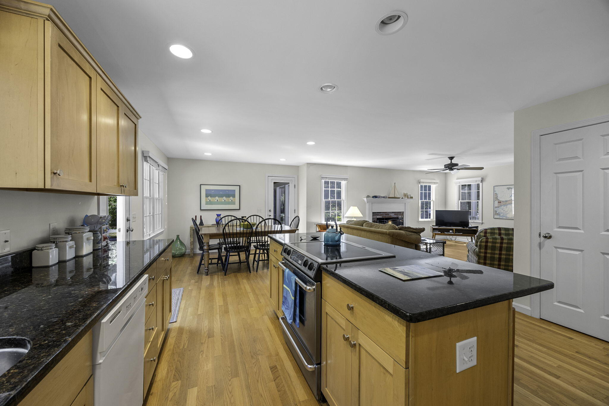 11 Cedar Land Road