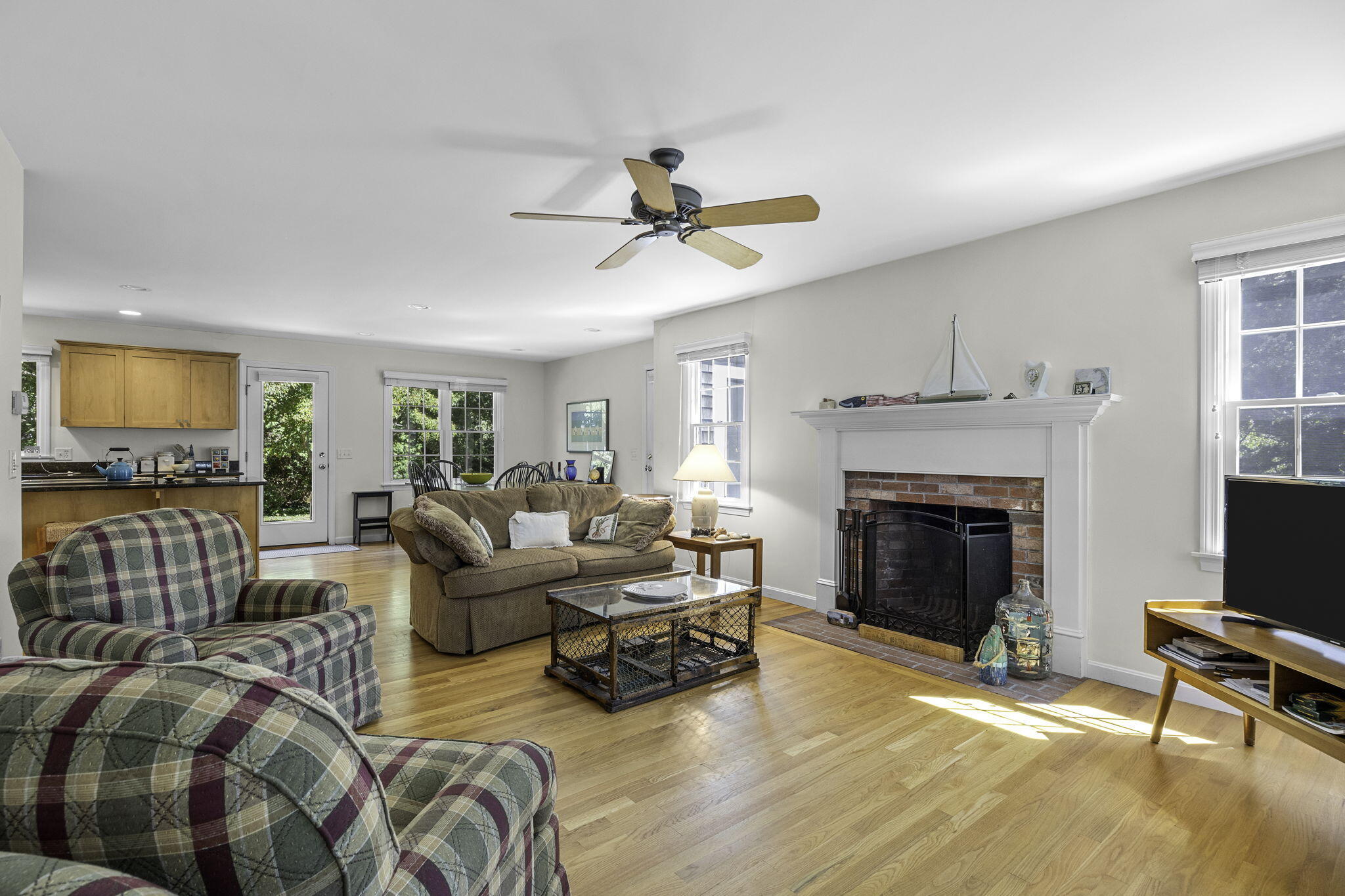 11 Cedar Land Road