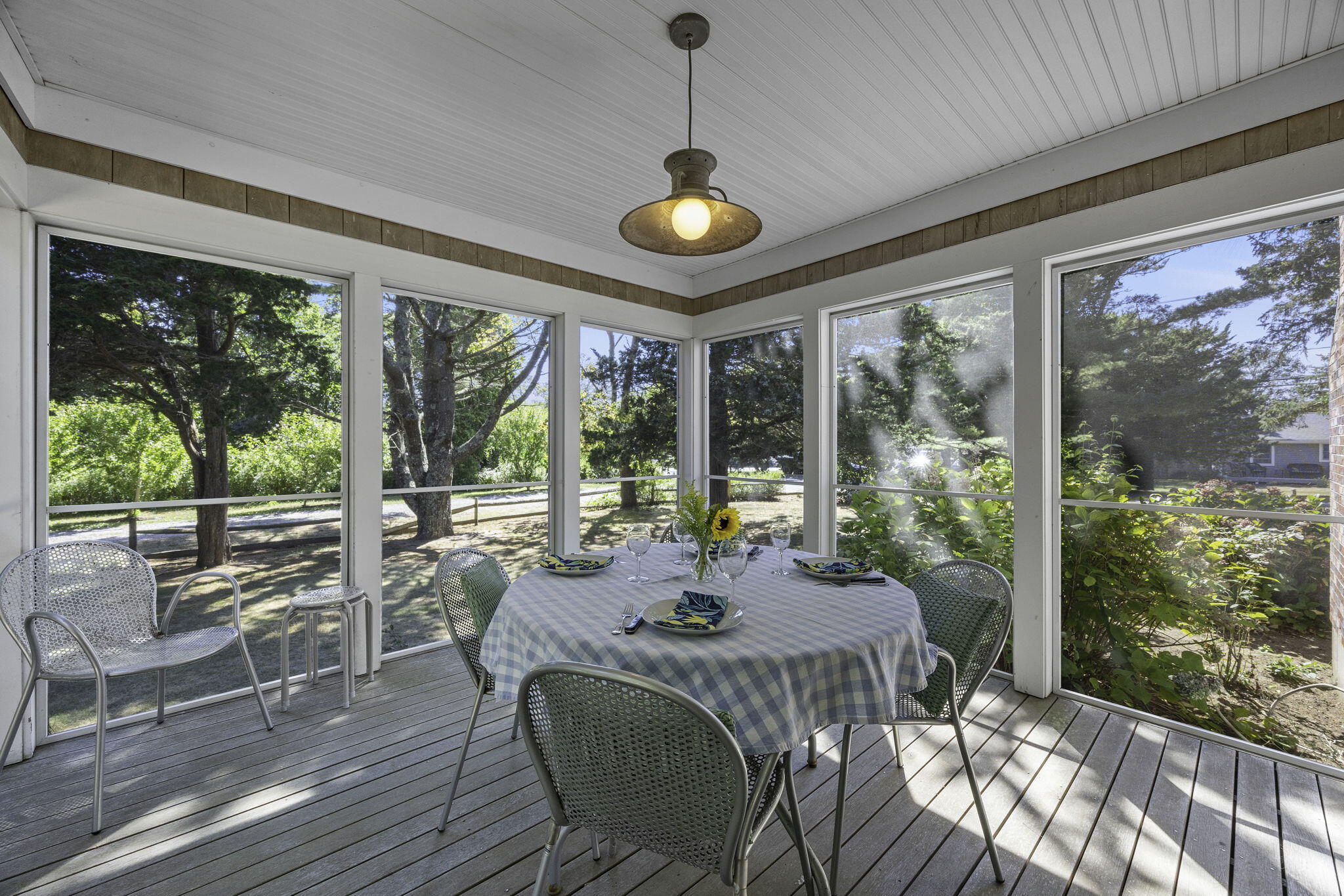 11 Cedar Land Road