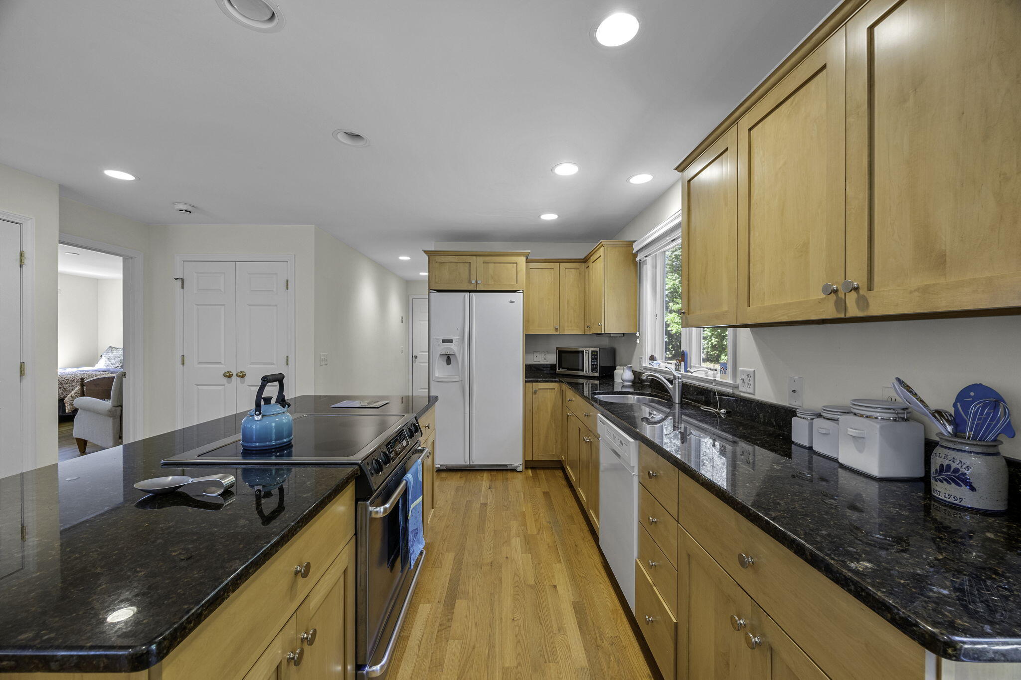 11 Cedar Land Road