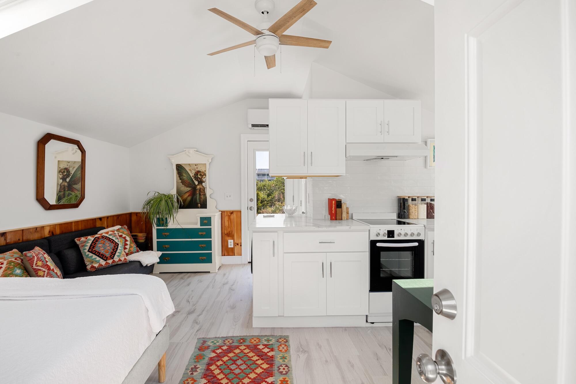 21 Dewey Avenue # U3