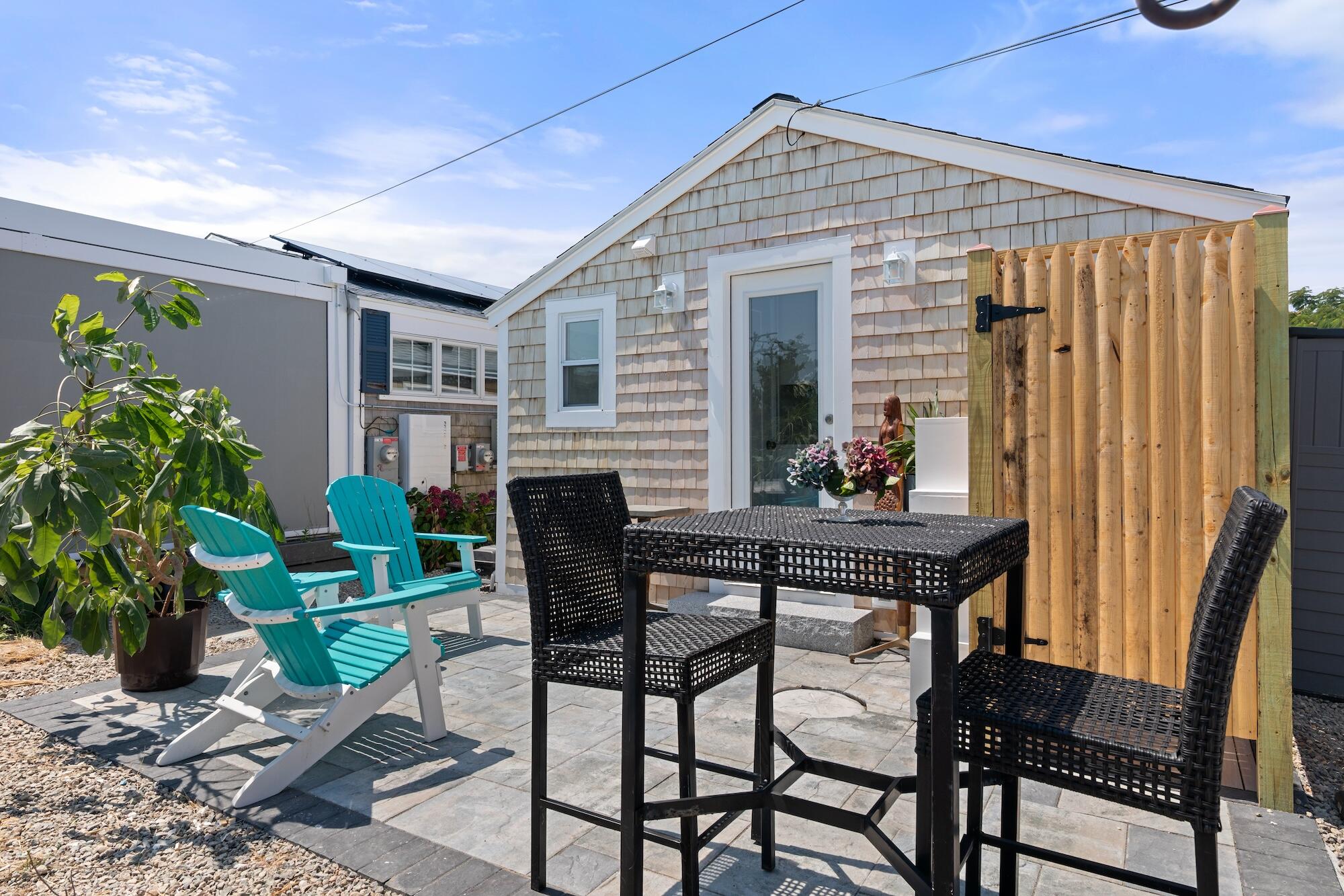 21 Dewey Avenue # U3