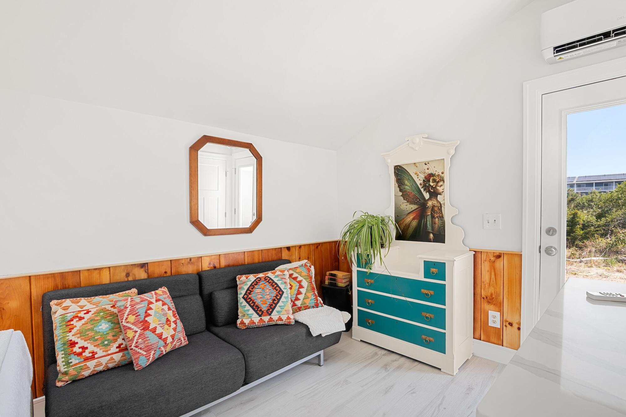 21 Dewey Avenue # U3