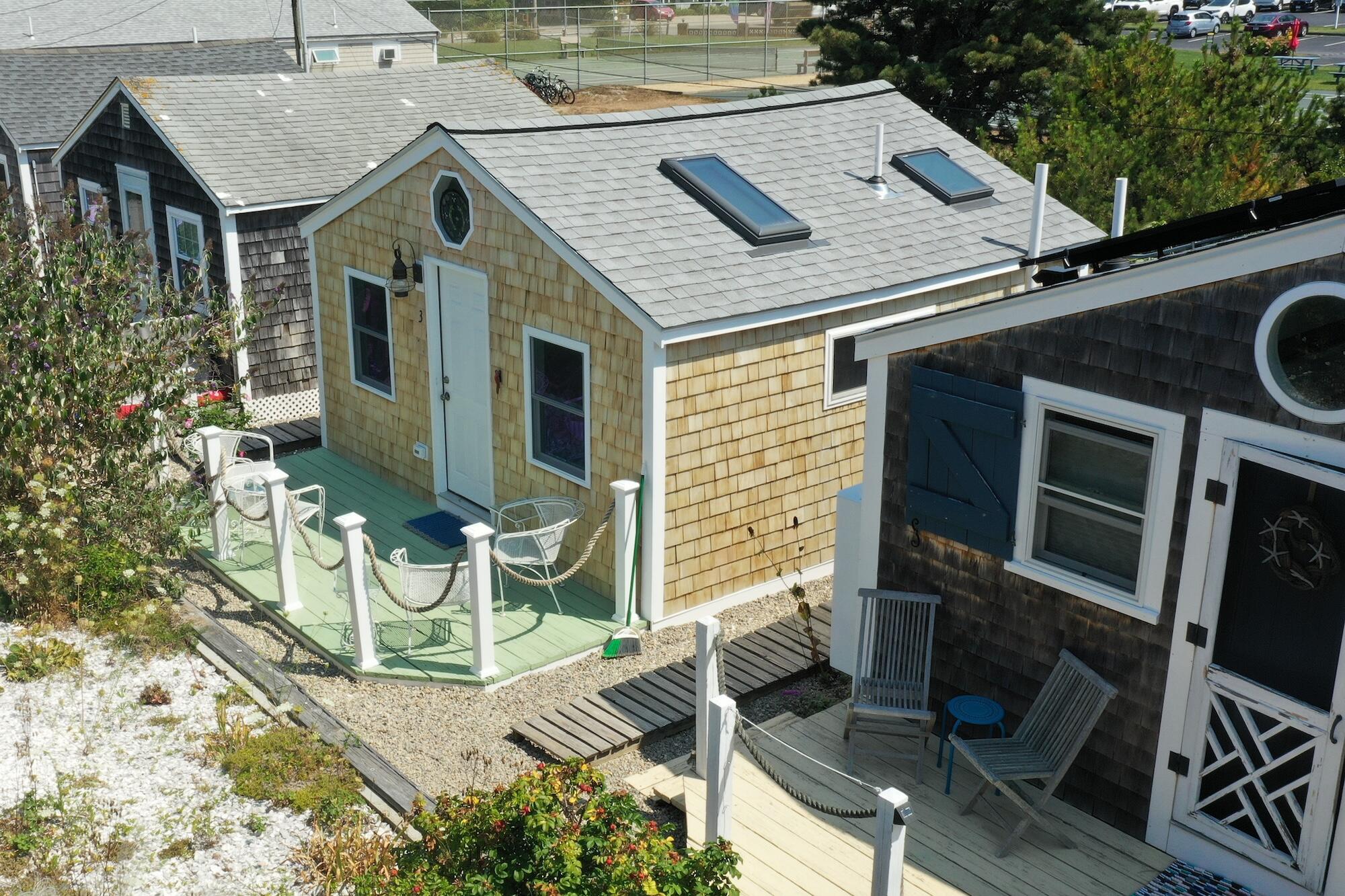 21 Dewey Avenue # U3