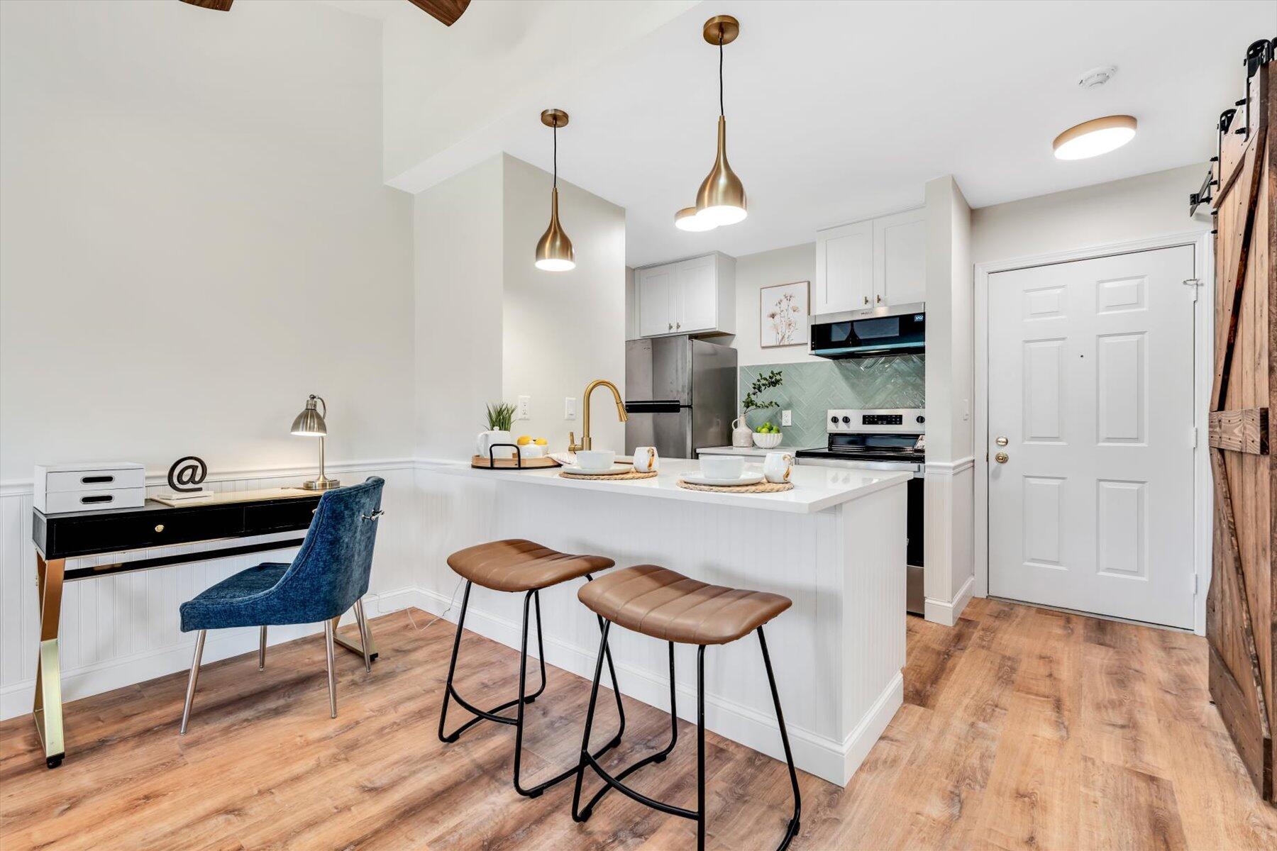 82 Fletcher Lane # I