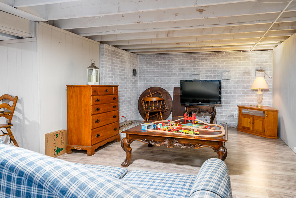 42 Barn Swallow Lane