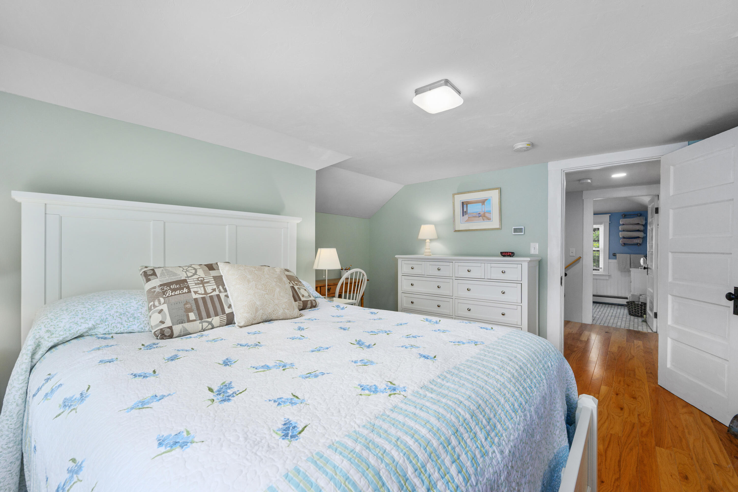 79 Forest Beach Road