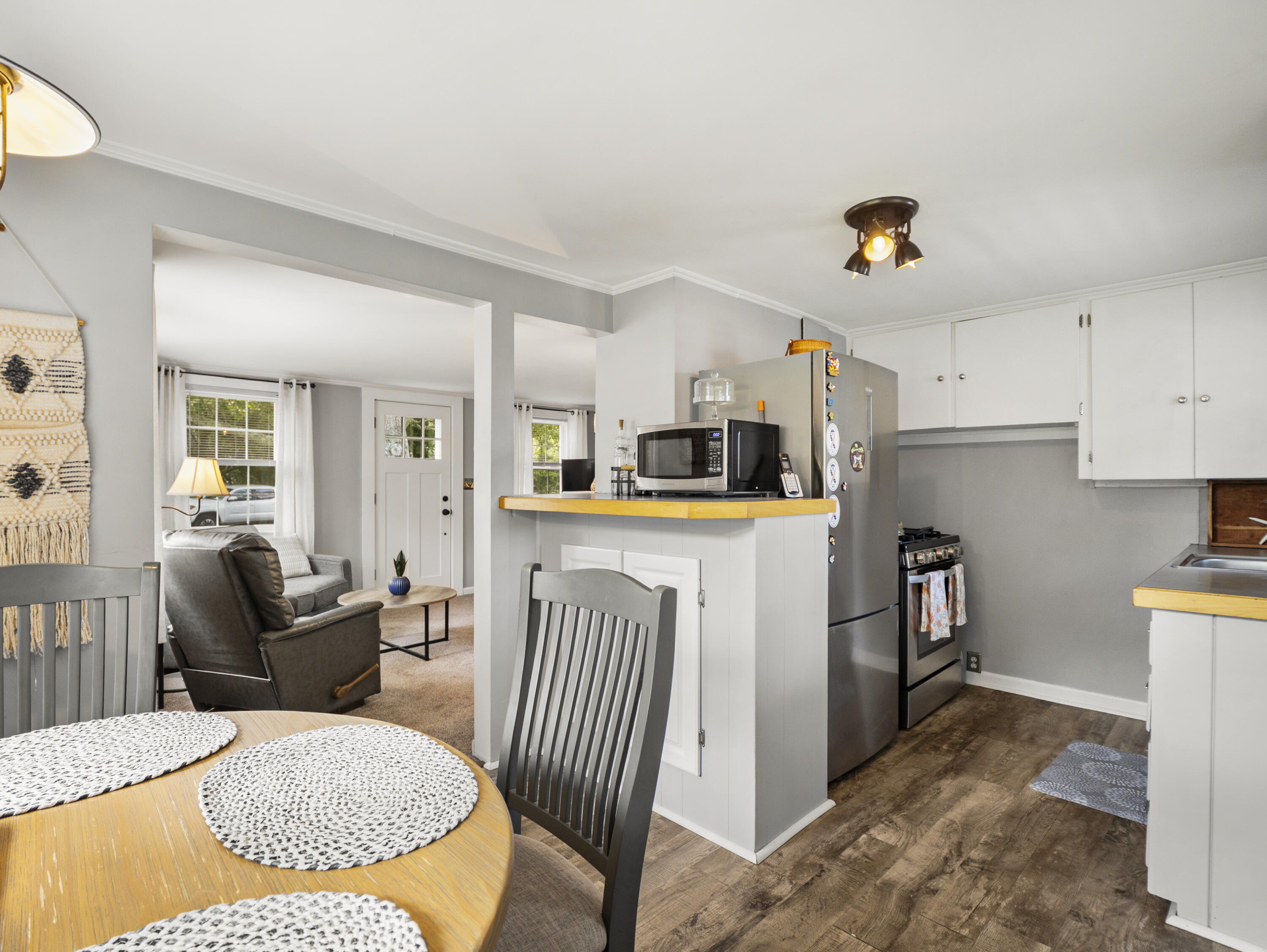16 Peregrine Lane