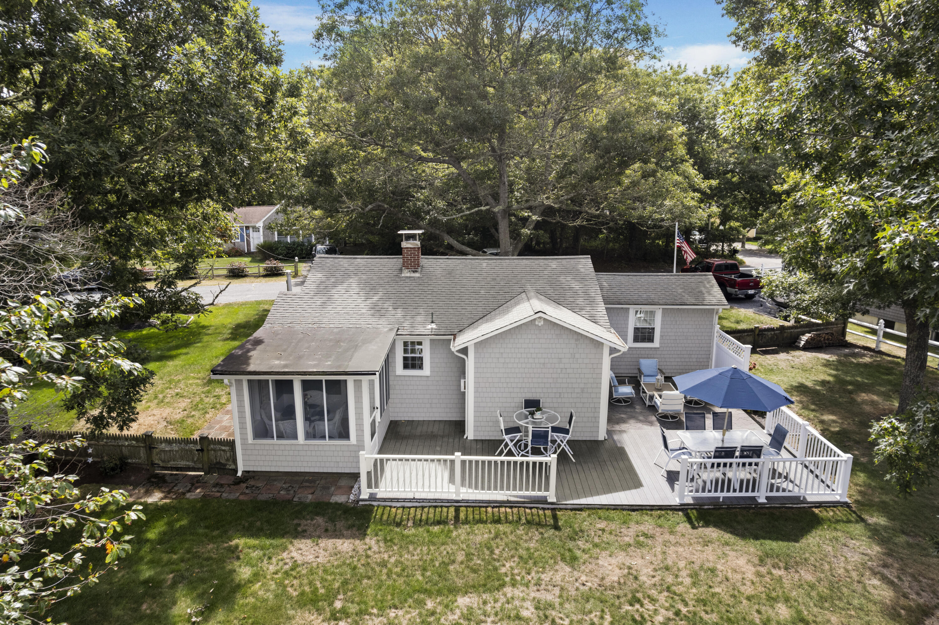 16 Peregrine Lane