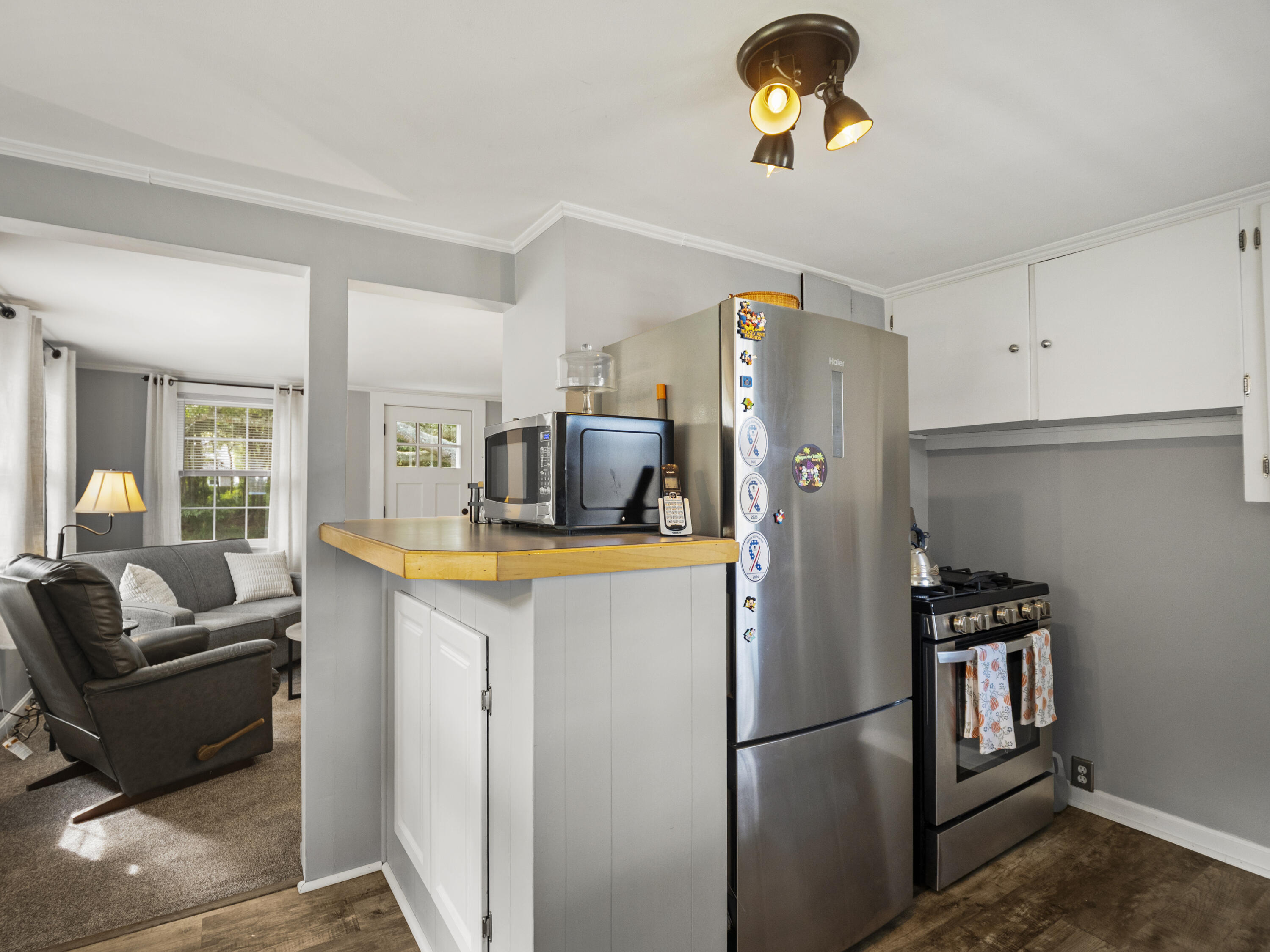 16 Peregrine Lane