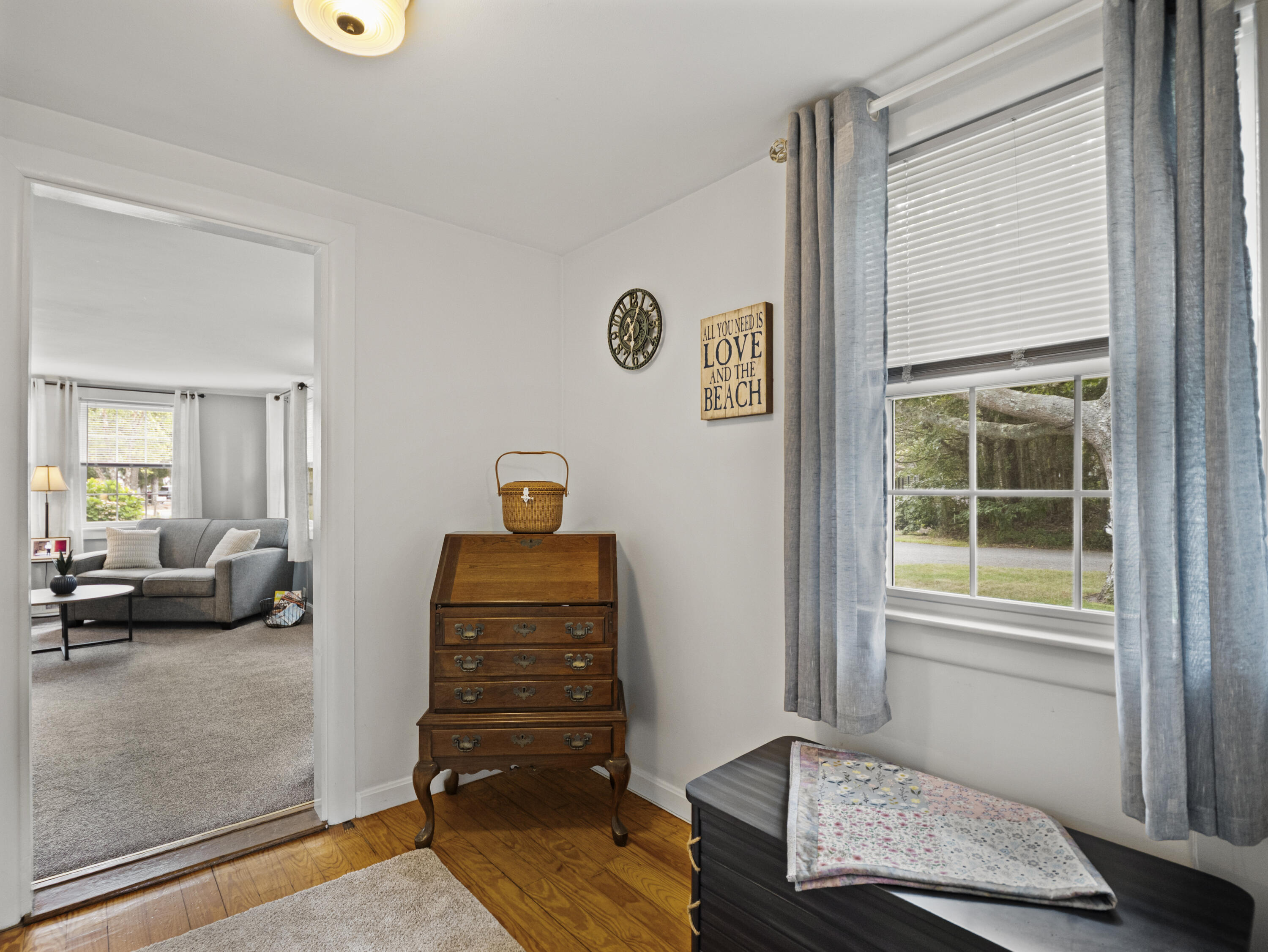 16 Peregrine Lane