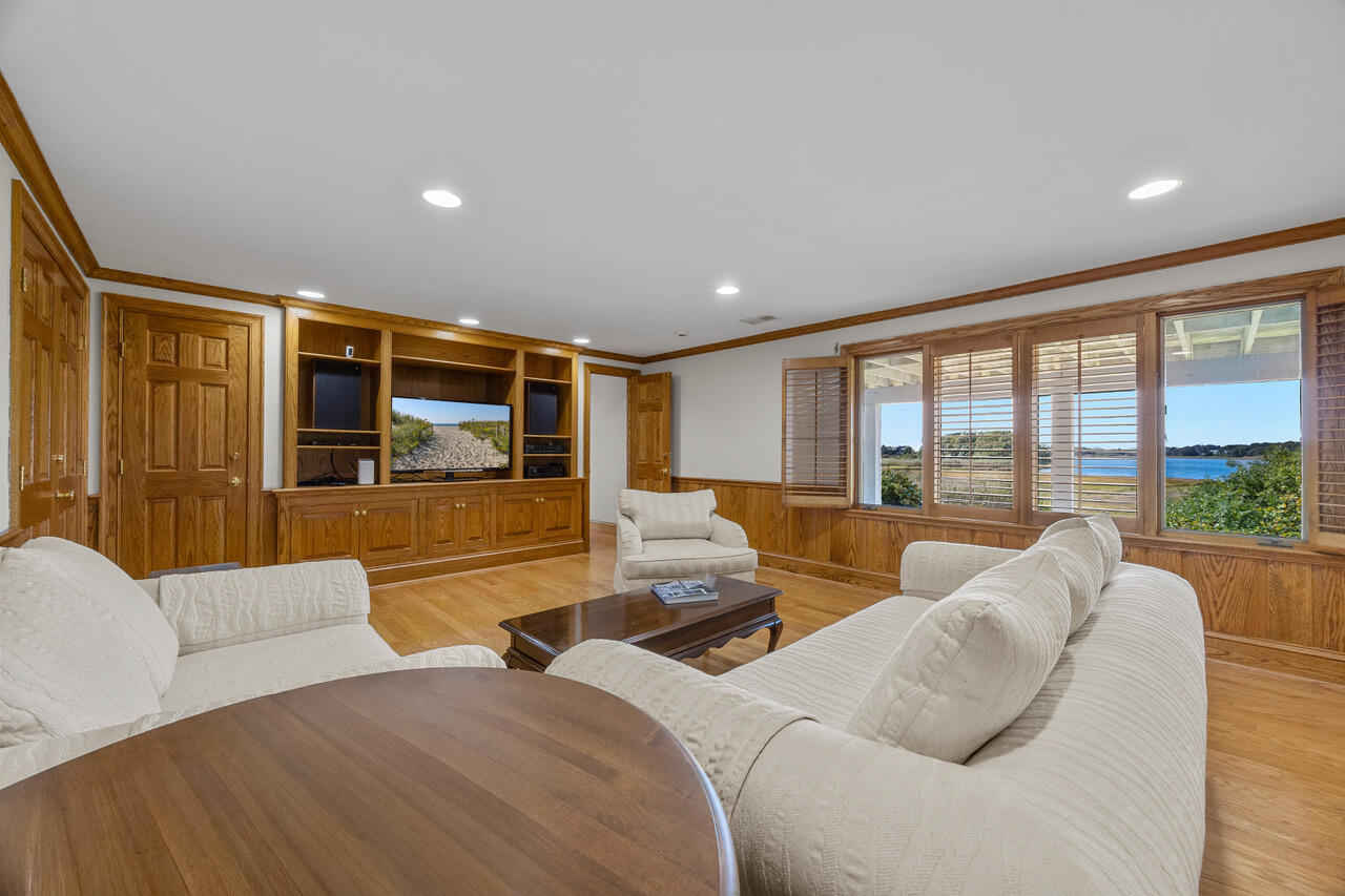 40 Youngs Farm Lane