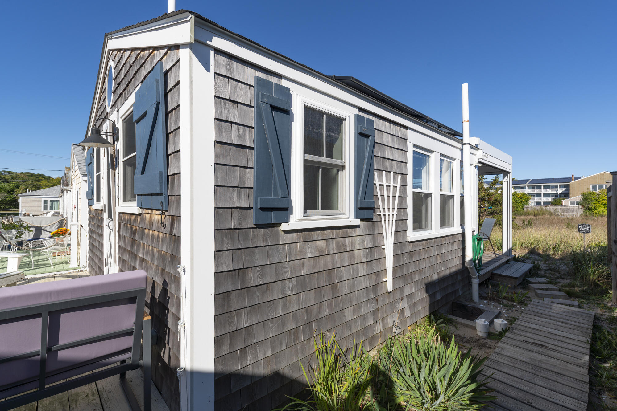 21 Dewey Avenue UNIT 4
