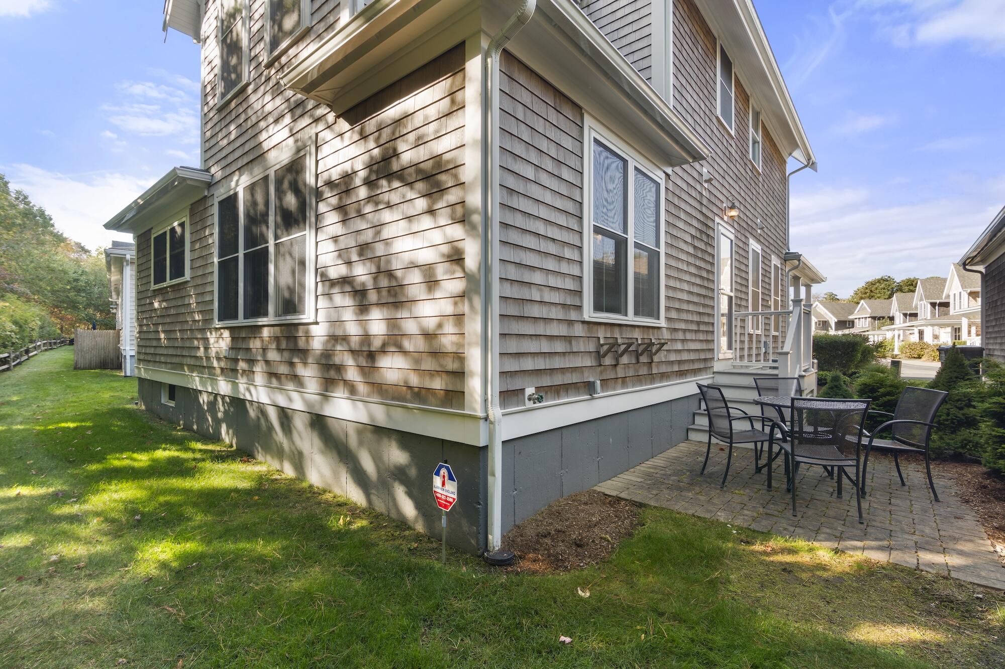 104 Sachemus Trail UNIT 104