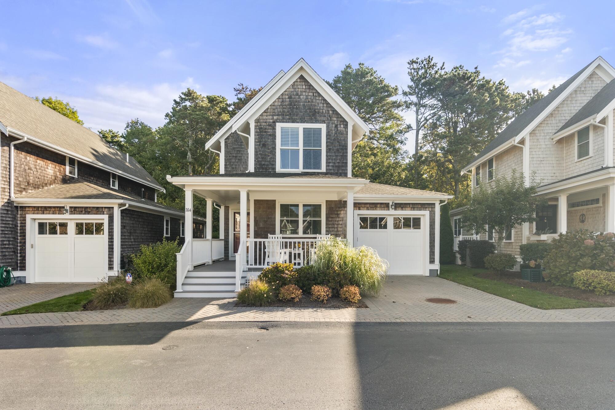 104 Sachemus Trail UNIT 104