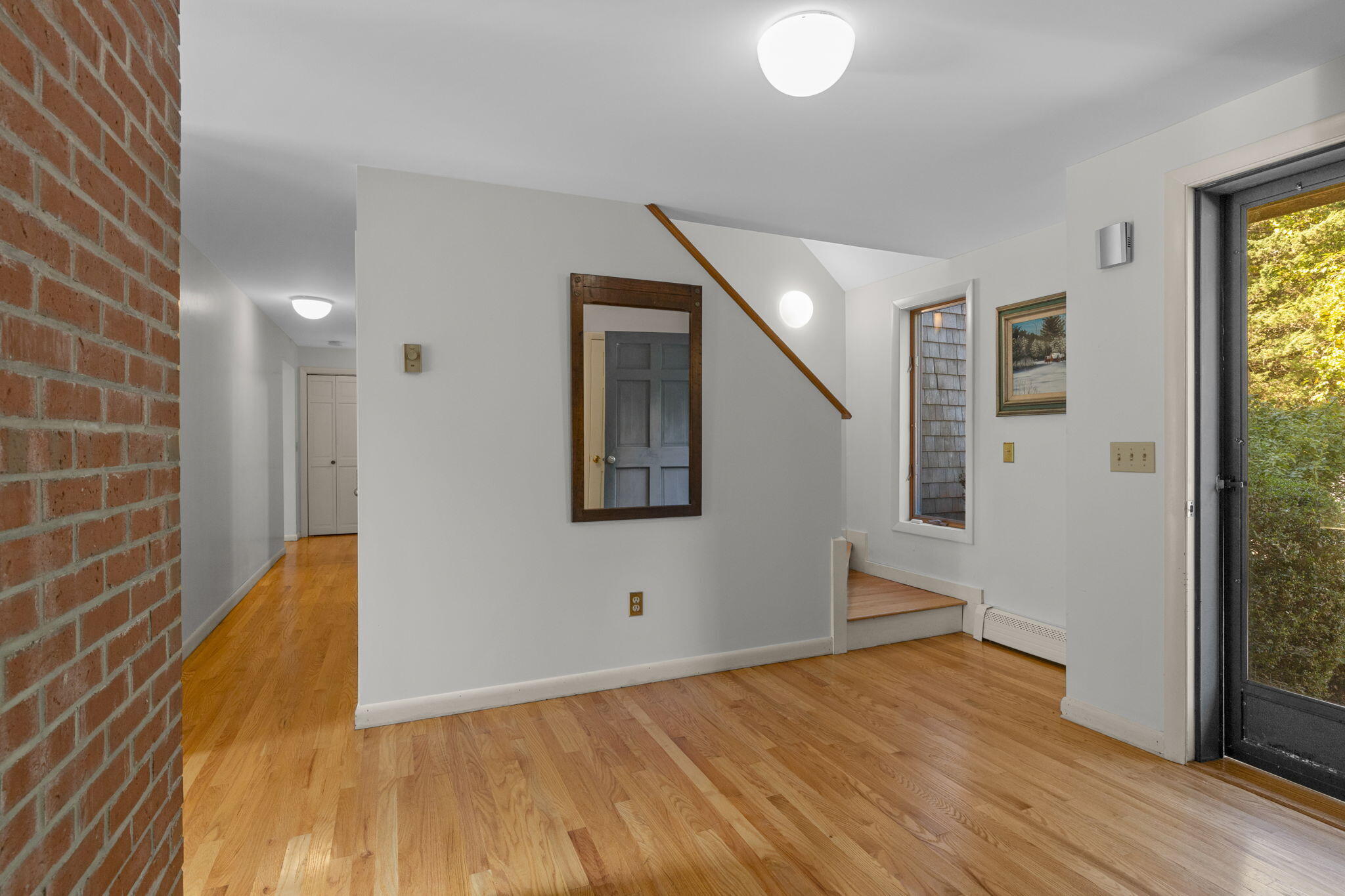 25 Twin Rocks Drive