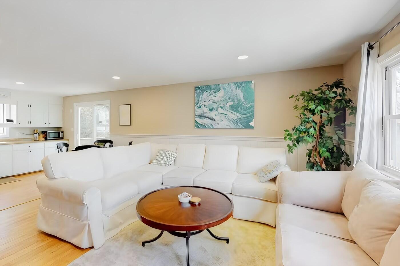 5 Sylvan Lane