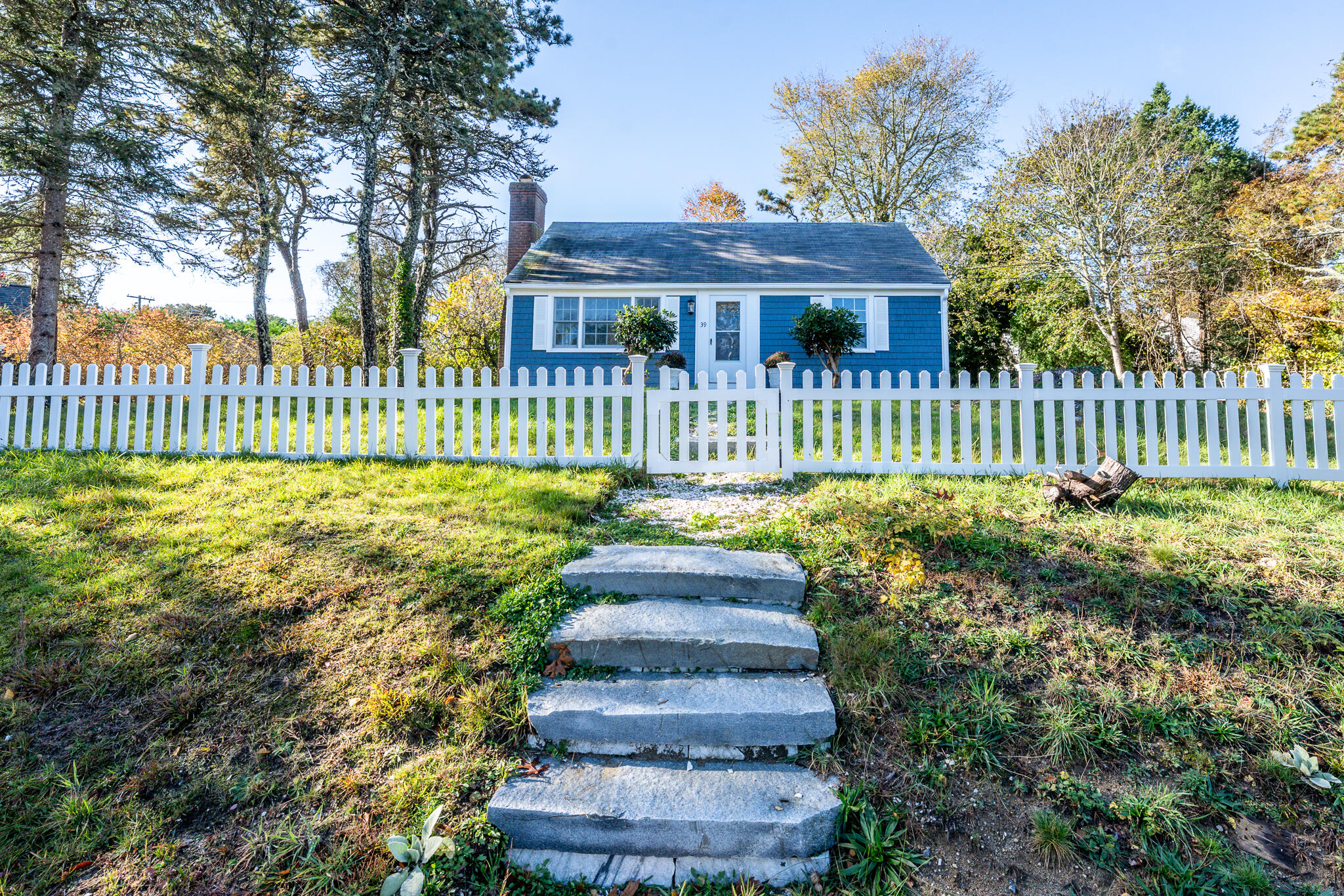 39 Meadow Brook Road