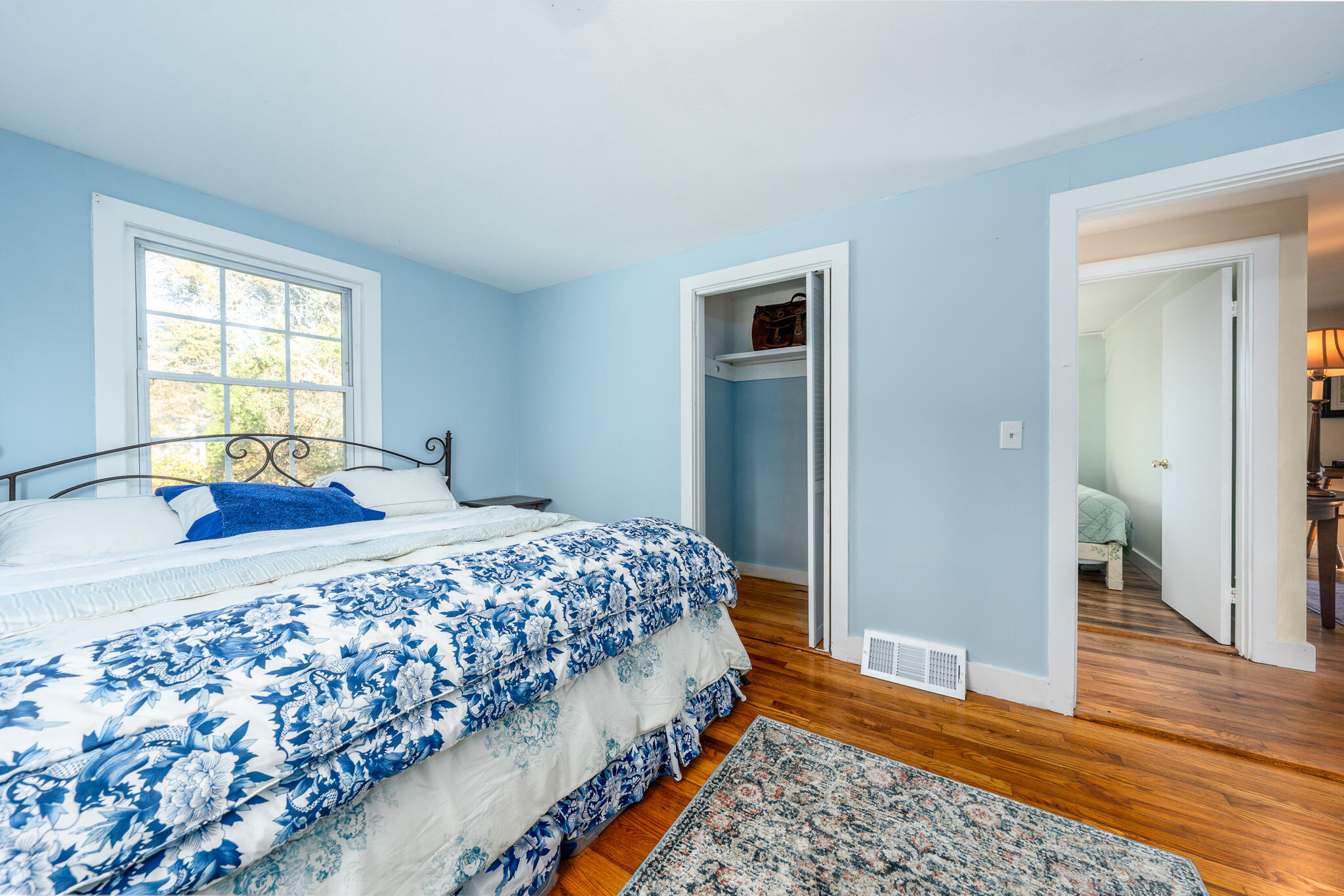 39 Meadow Brook Road