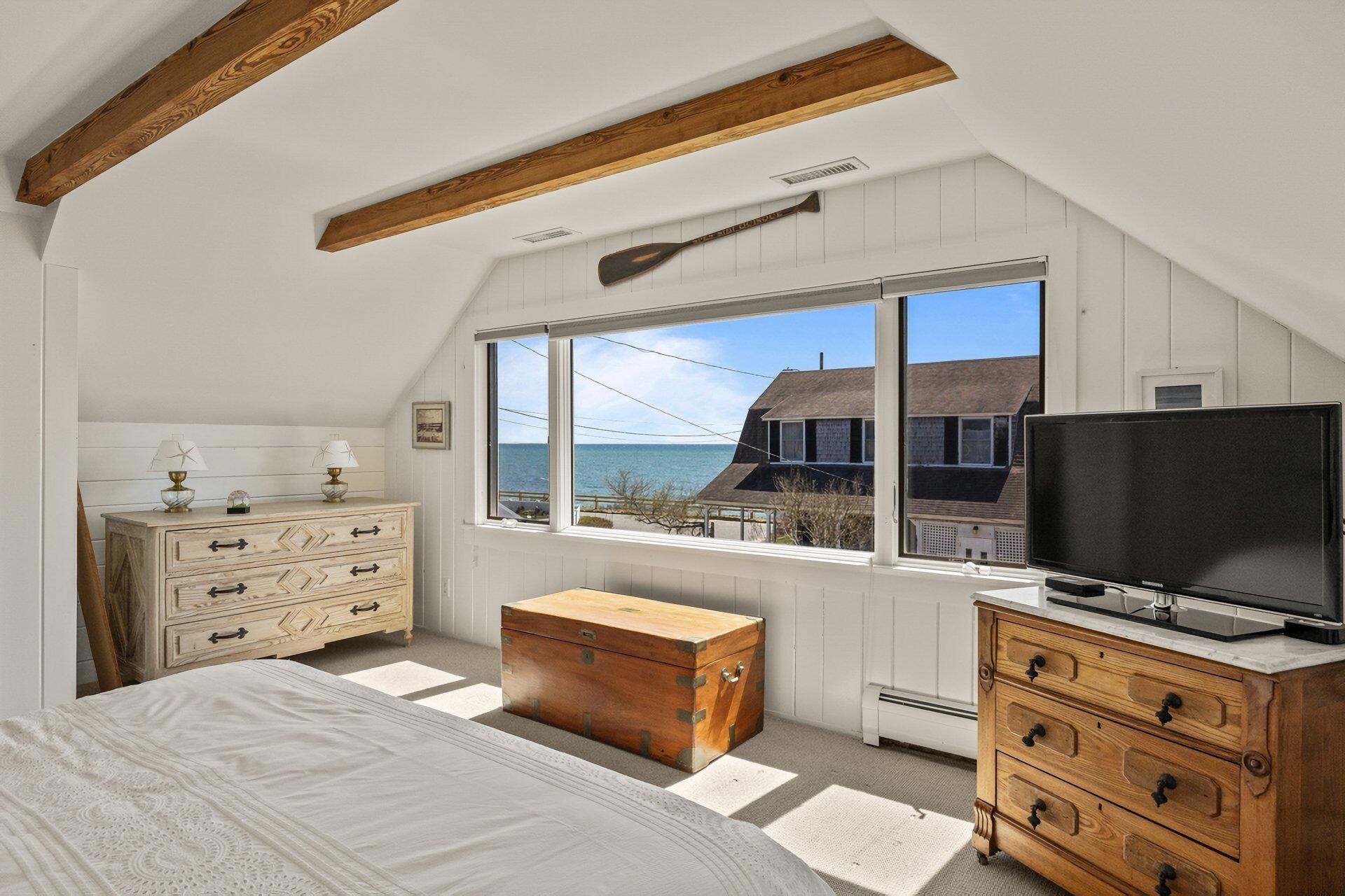 8 Wyndemere Bluffs Road