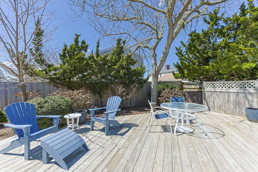 8 Wyndemere Bluffs Road