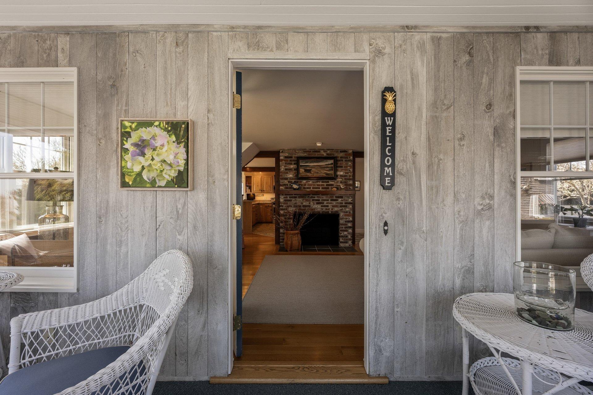 8 Wyndemere Bluffs Road