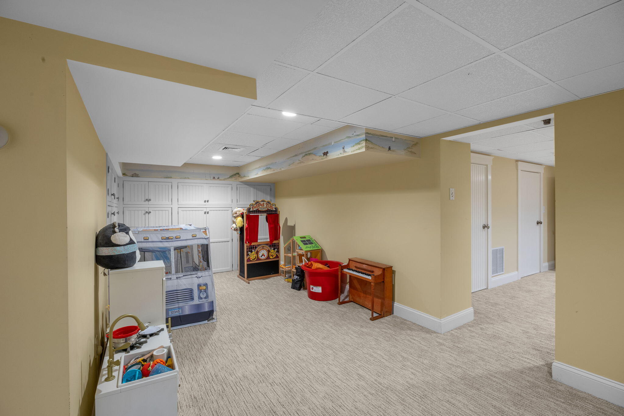 404 Stage Harbor Road