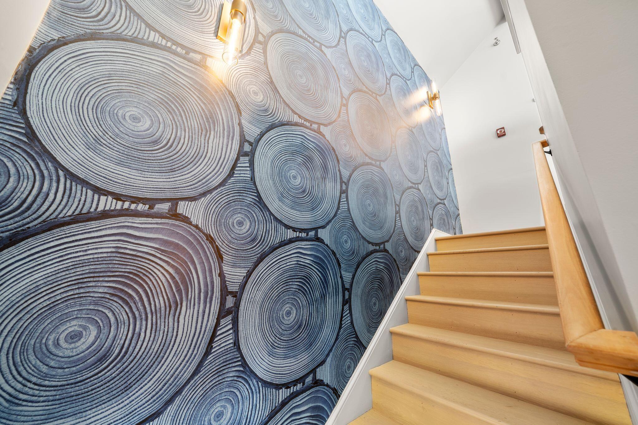 6 Munson Meeting Way # 6 Unit: 5 & 6