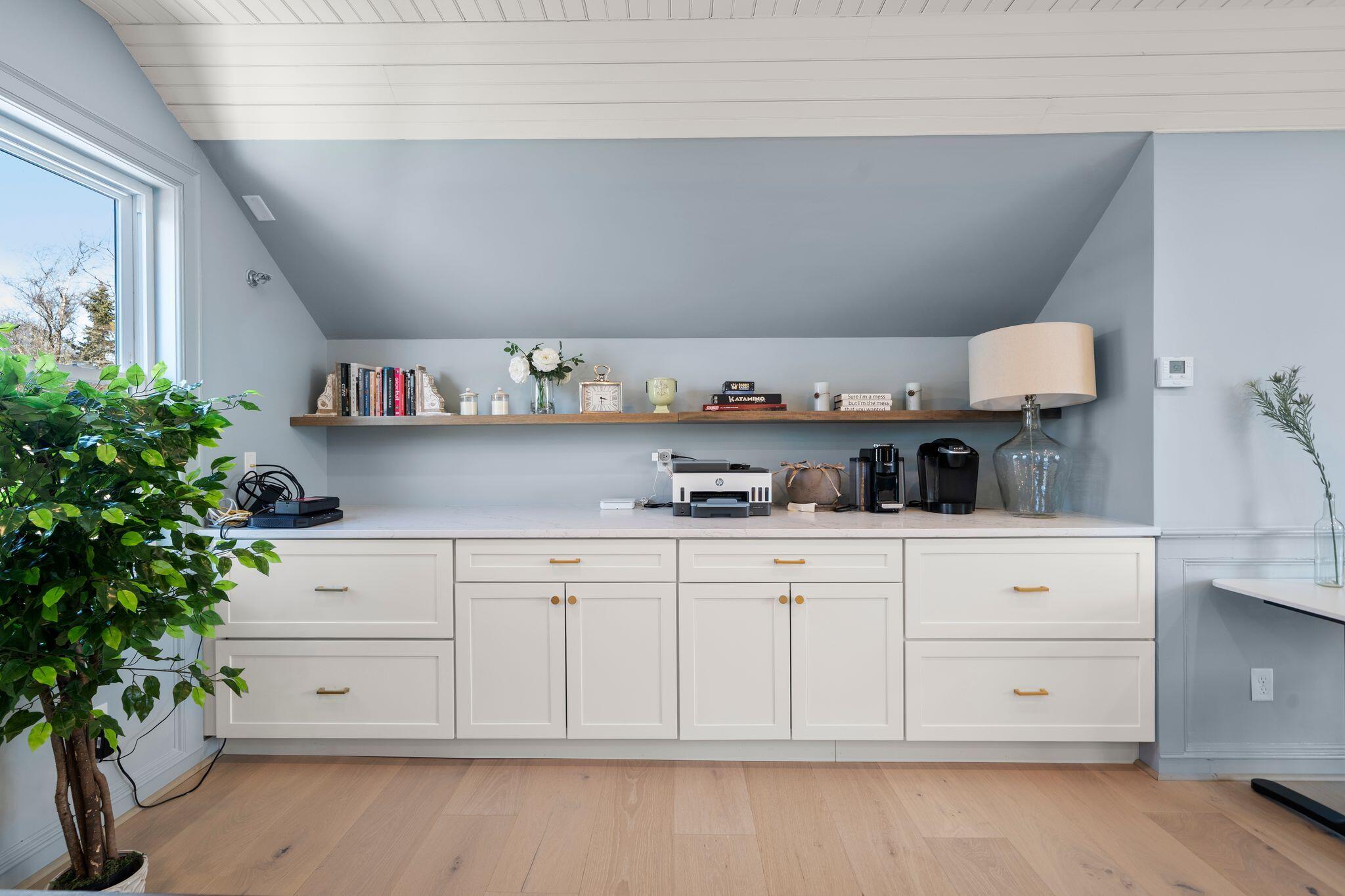 6 Munson Meeting Way # 6 Unit: 5 & 6