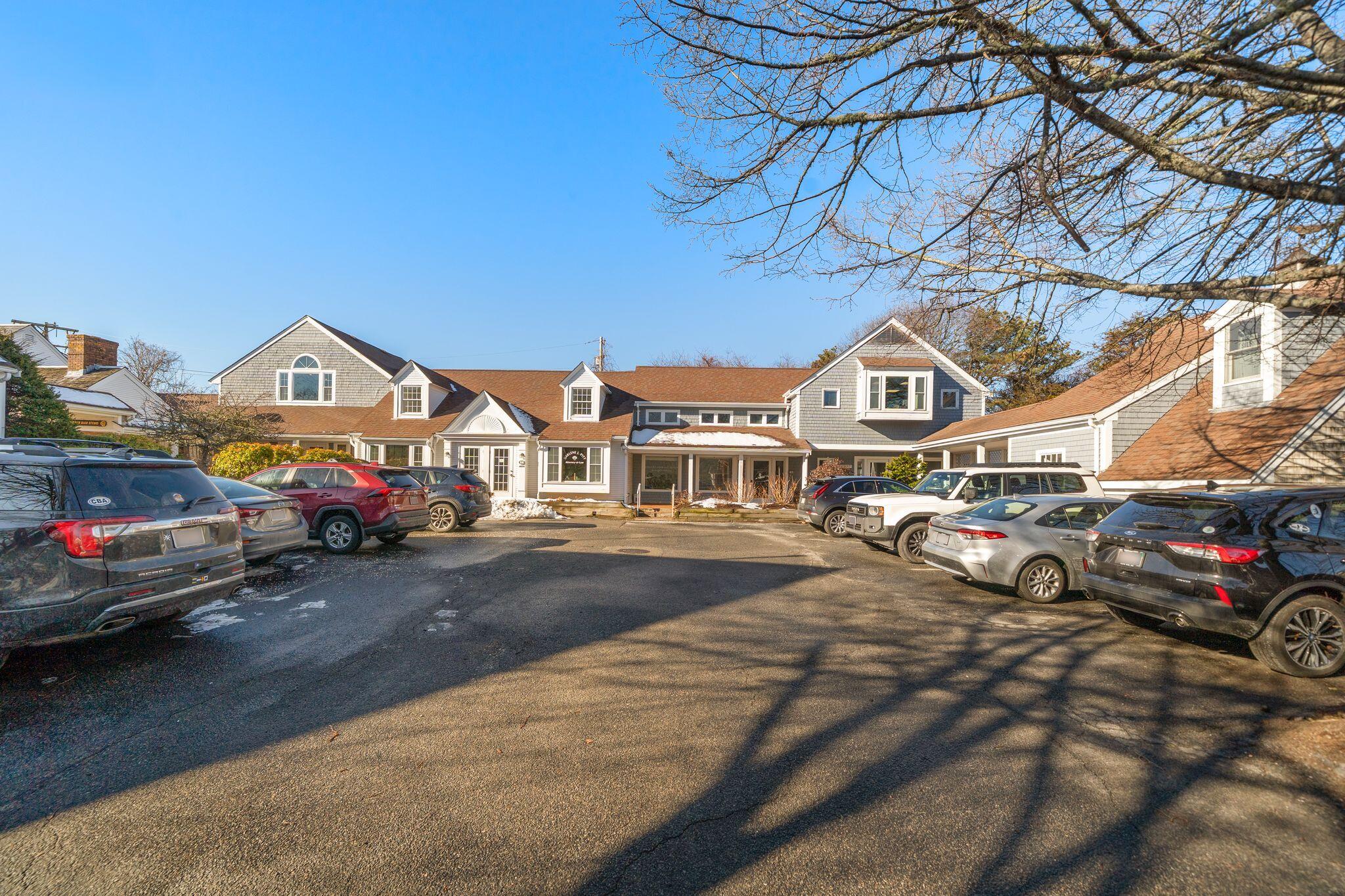 6 Munson Meeting Way # 6 Unit: 5 & 6