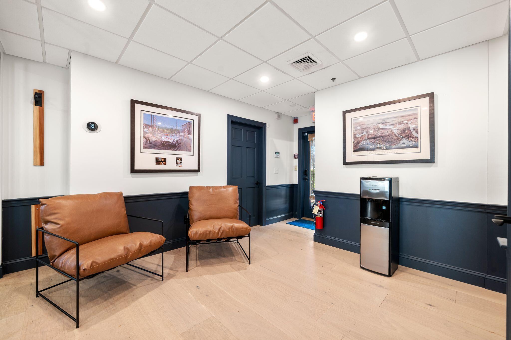 6 Munson Meeting Way # 6 Unit: 5 & 6