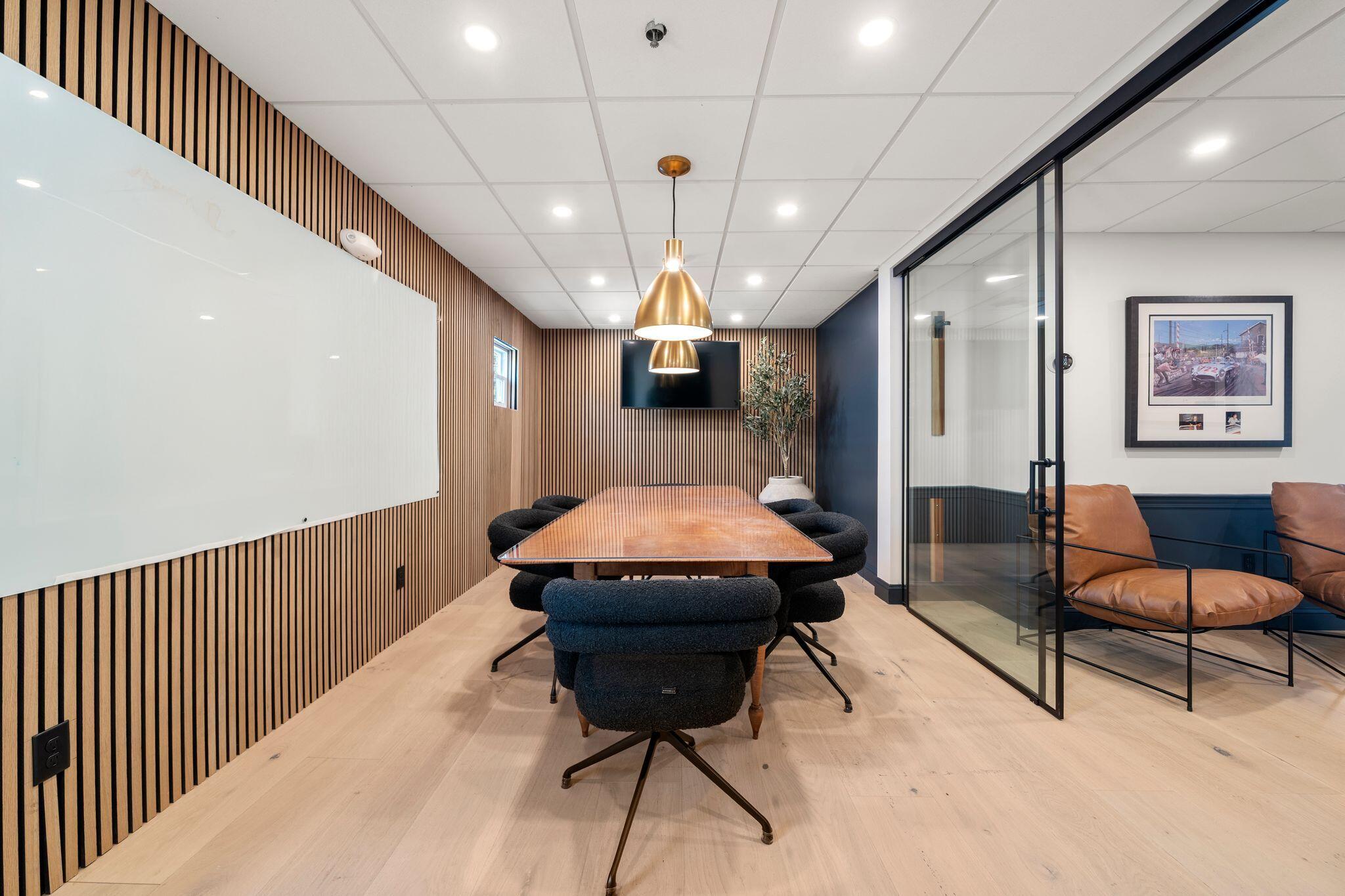 6 Munson Meeting Way # 6 Unit: 5 & 6