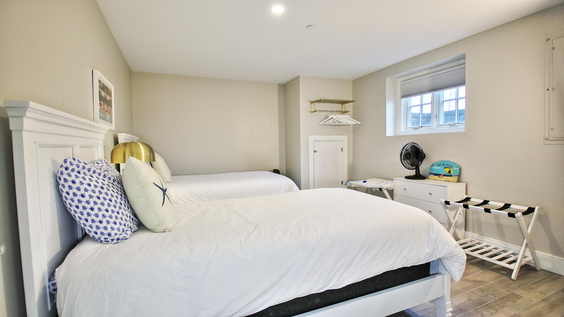 9 Chase Avenue # 6 Unit: U-6