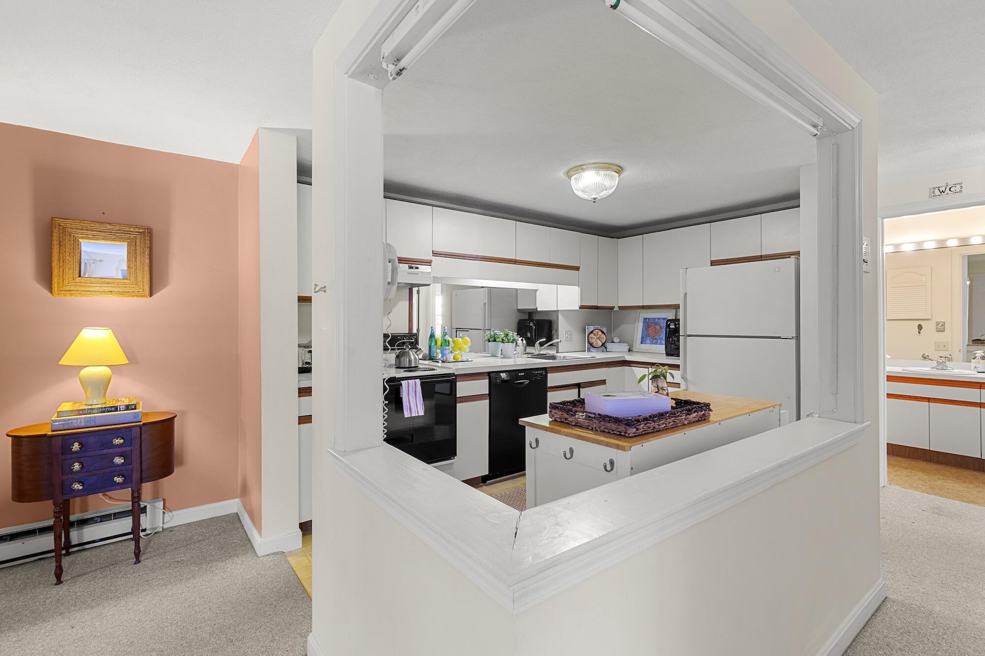 3 Hilltop Drive UNIT 3
