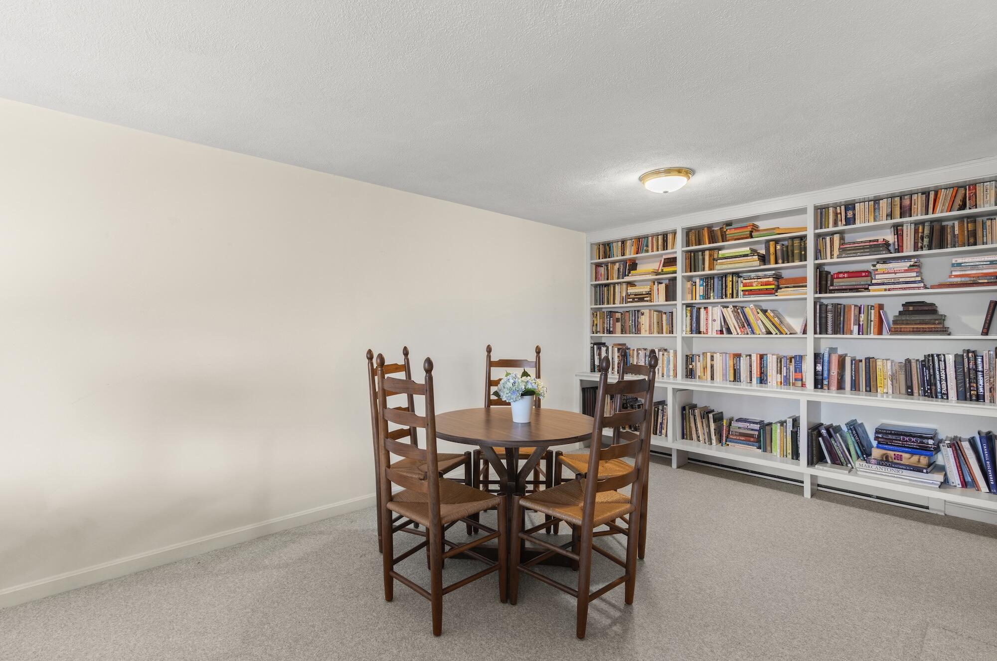 3 Hilltop Drive UNIT 3