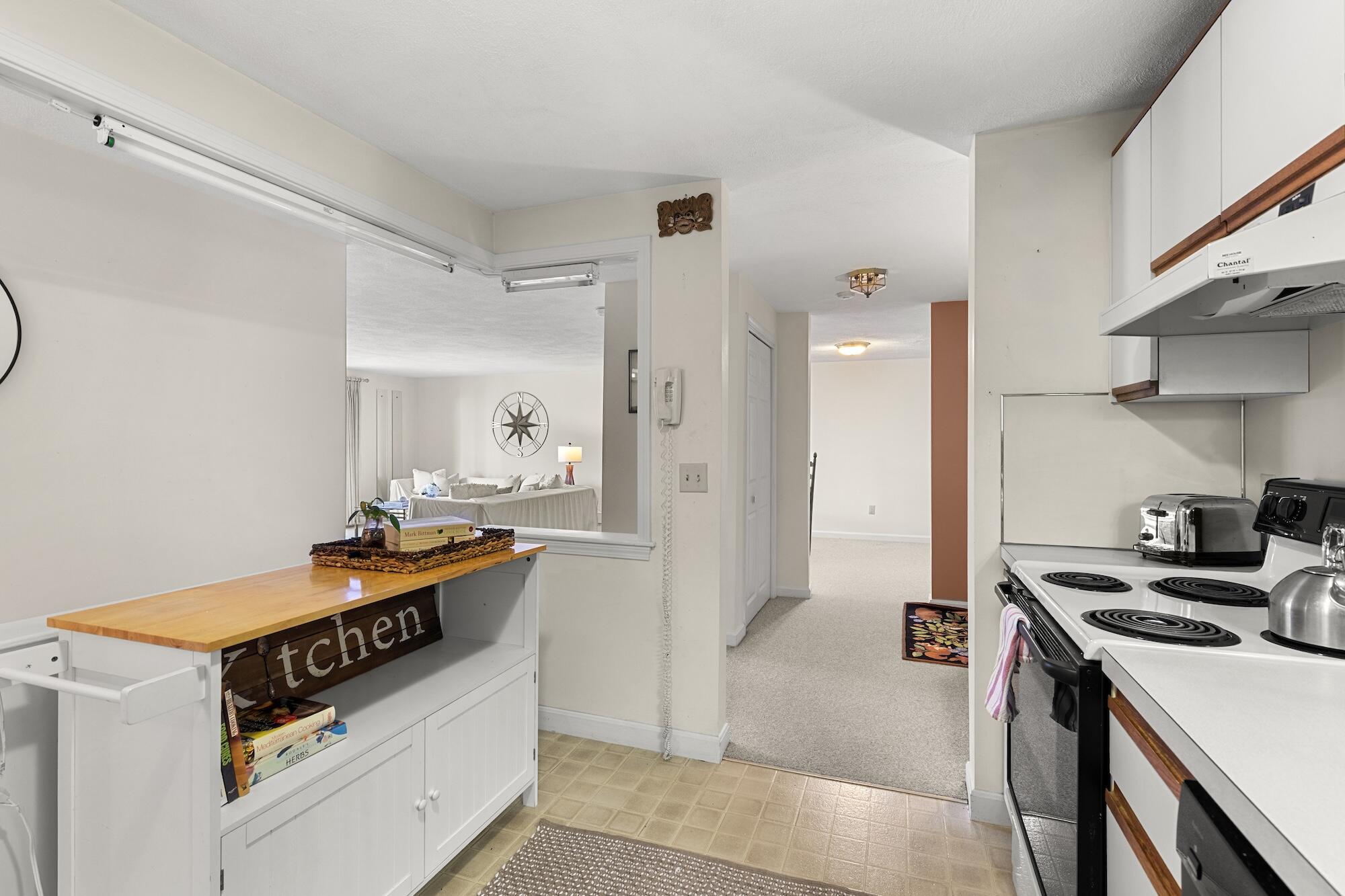 3 Hilltop Drive UNIT 3