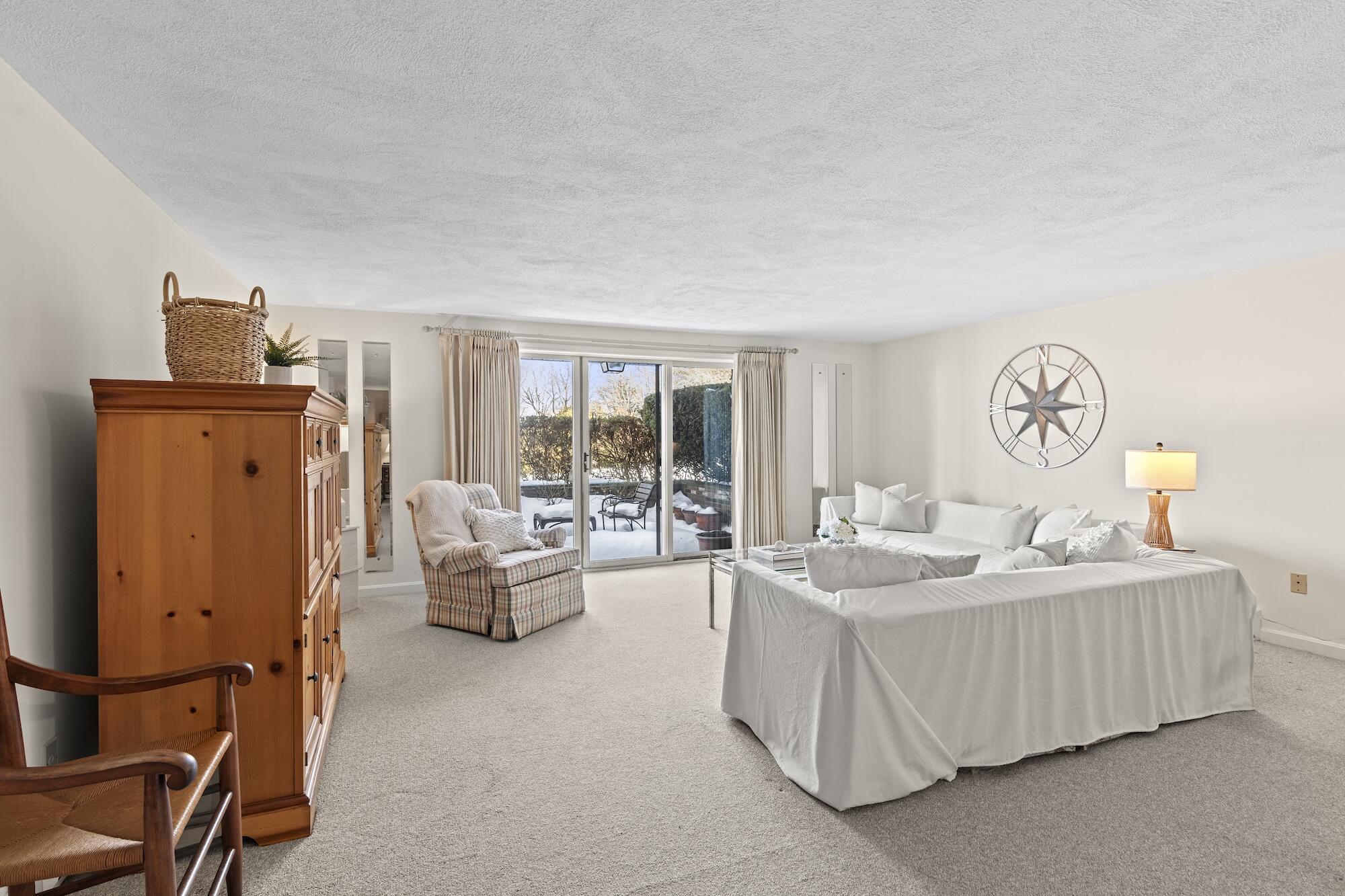 3 Hilltop Drive UNIT 3