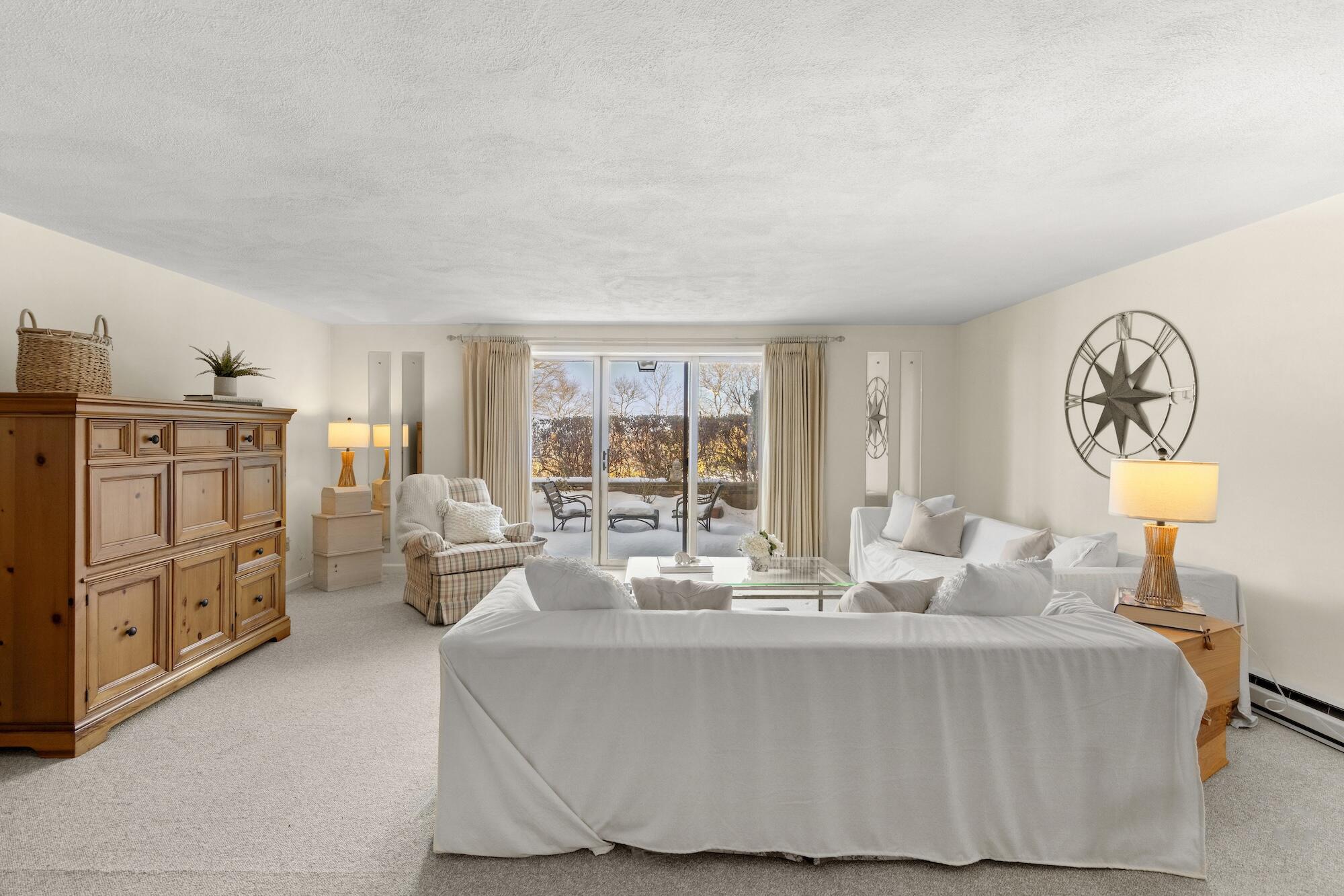 3 Hilltop Drive UNIT 3