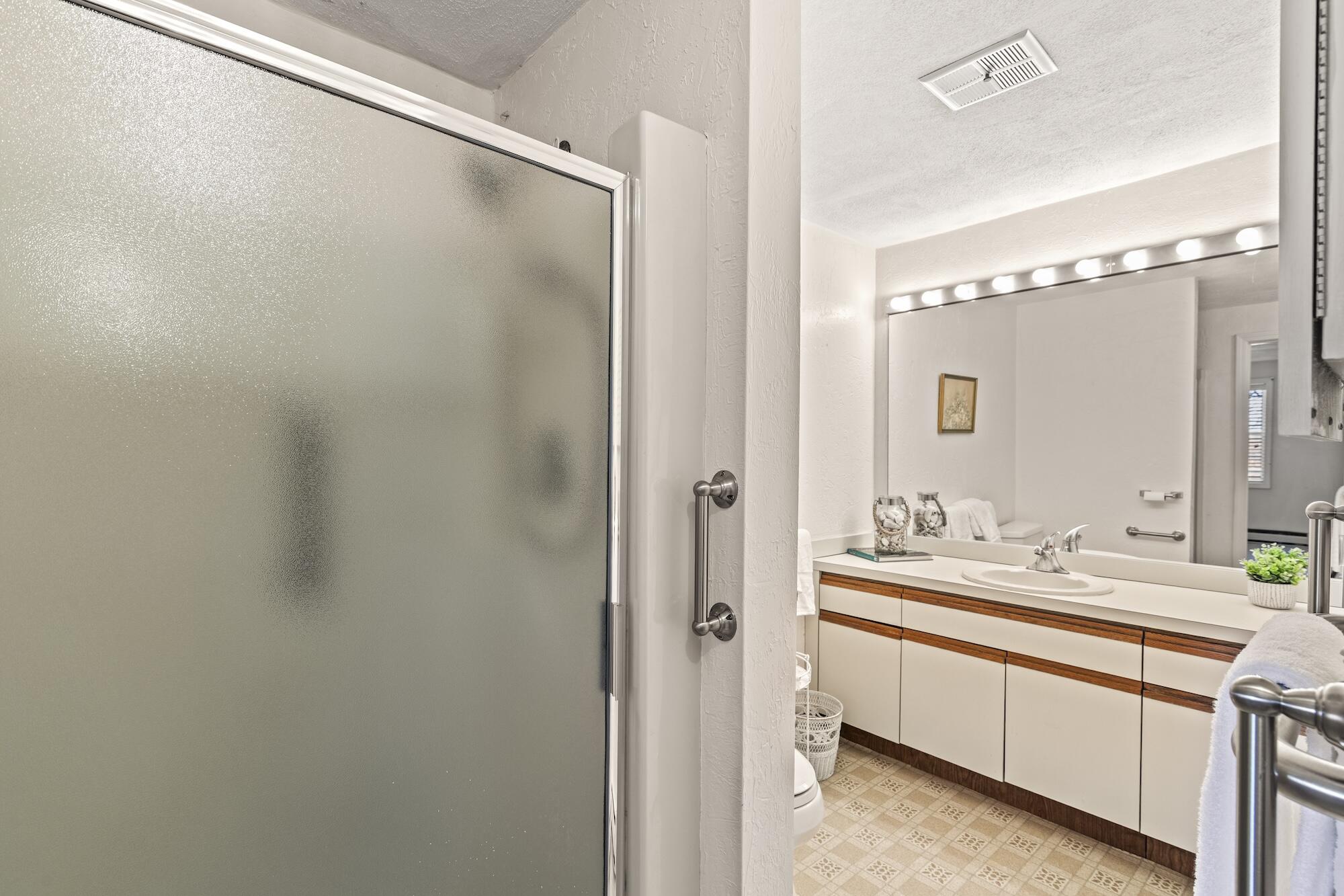 3 Hilltop Drive UNIT 3
