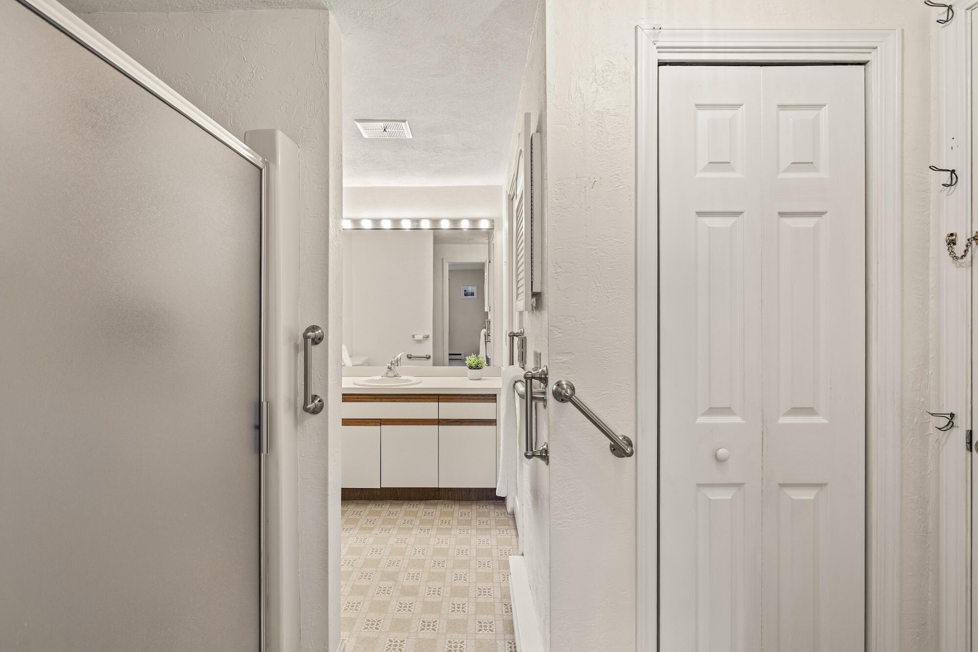 3 Hilltop Drive UNIT 3