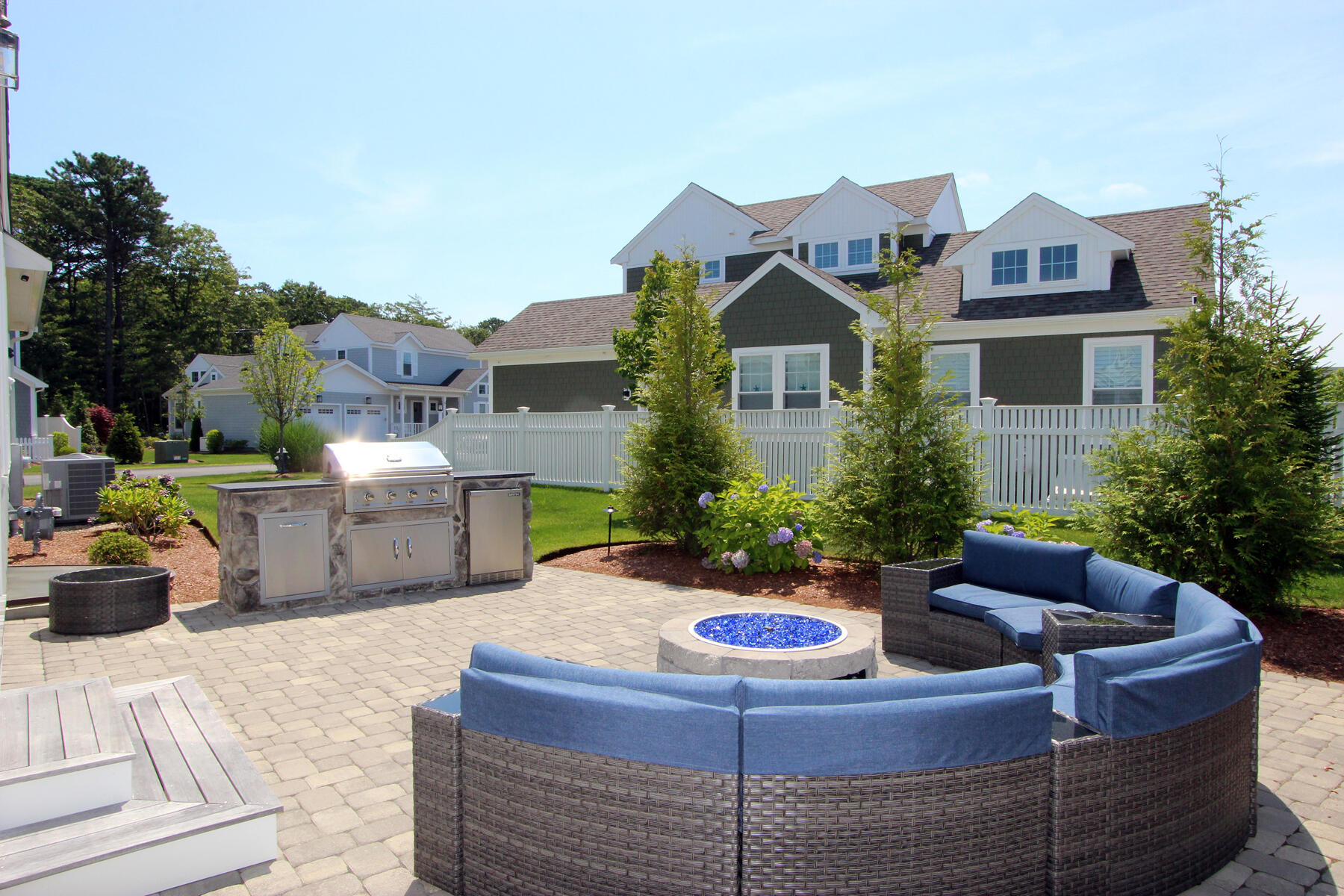 79 Cobblestone Circle
