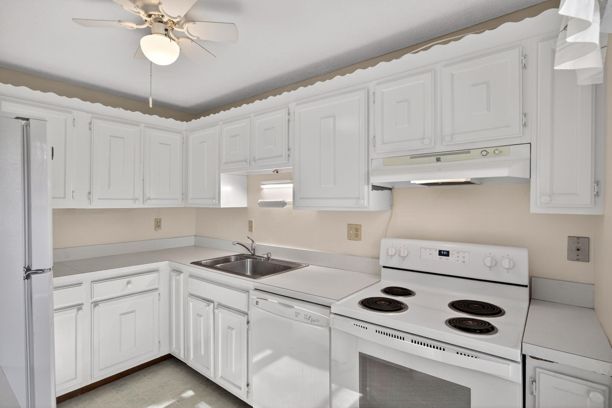 14 Harold Street APT 14E