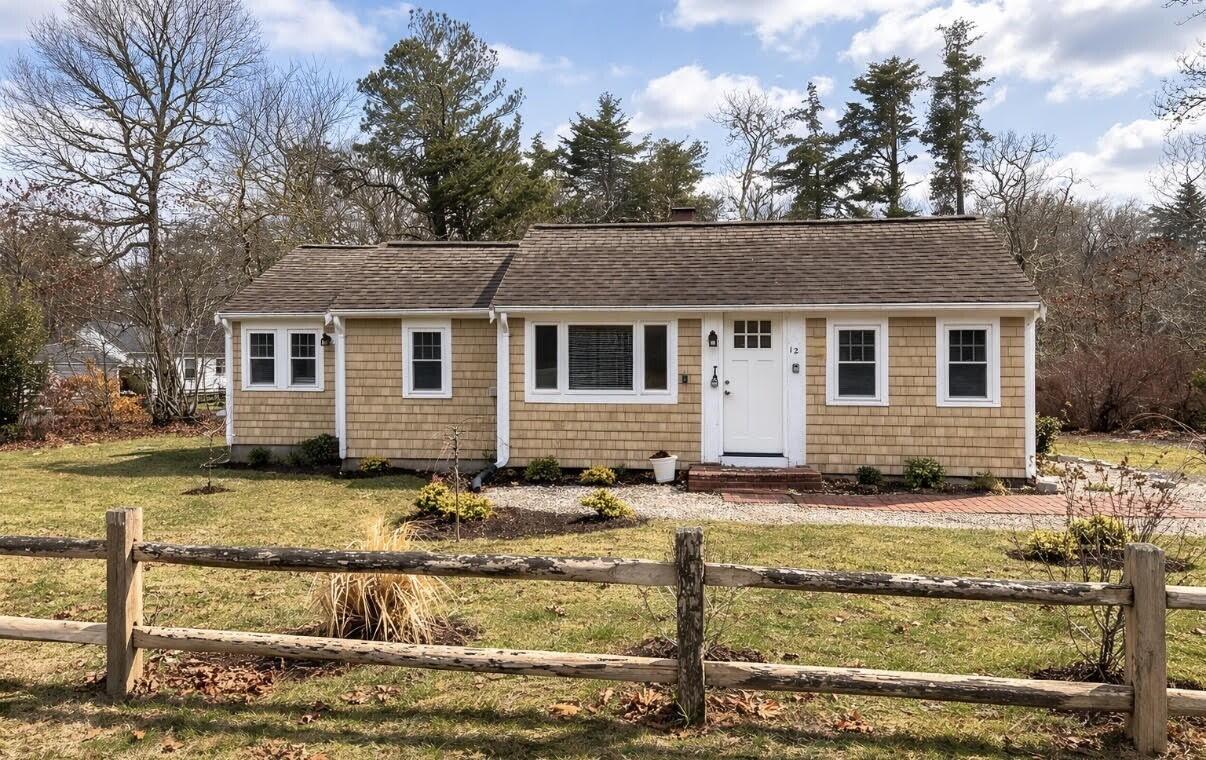12 Indian Trail