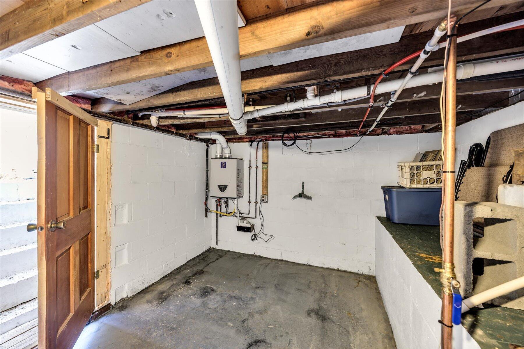 12 Indian Trail