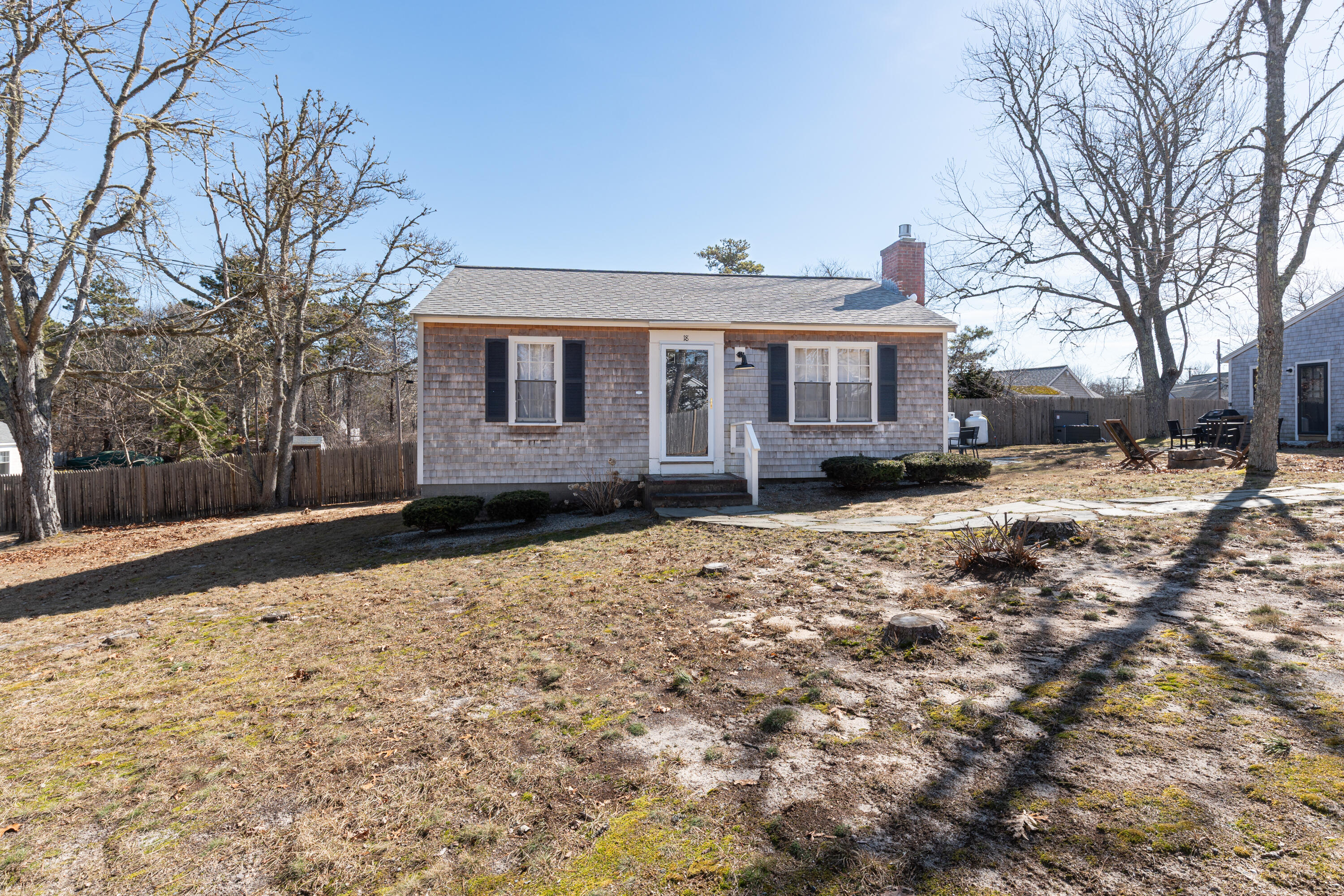 18 Manning Road